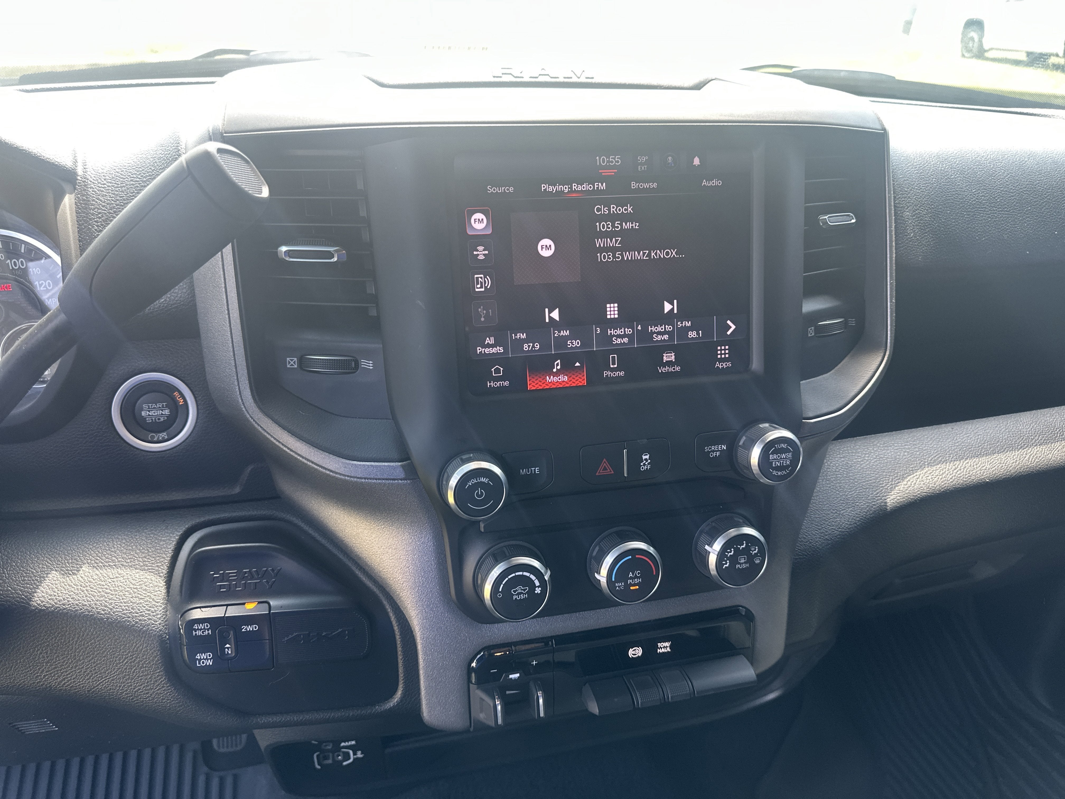 2022 RAM 3500 Tradesman Crew Cab 4x4 8' Box