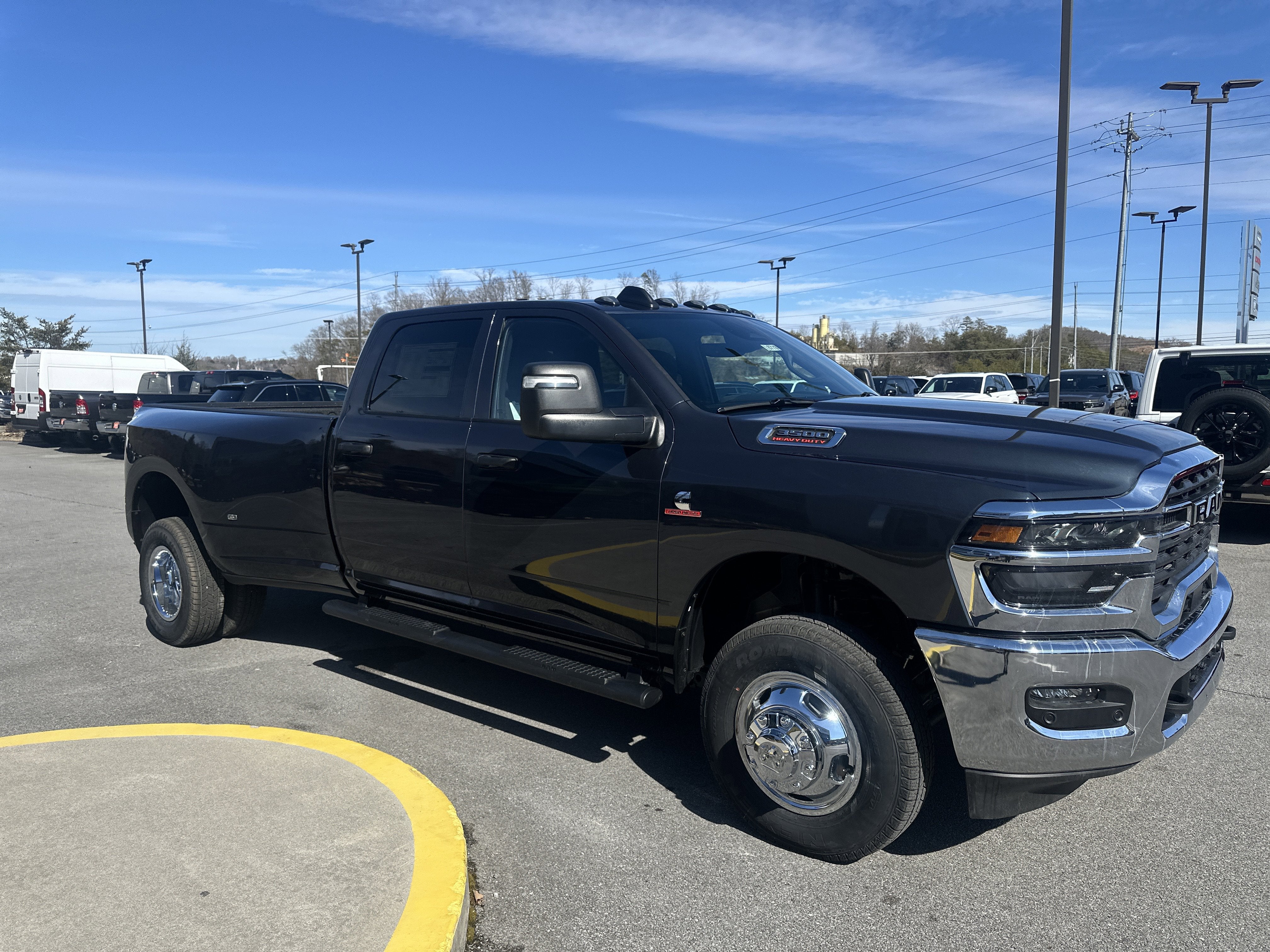 2026 RAM Ram 3500 RAM 3500 TRADESMAN CREW CAB 4X4 8' BOX