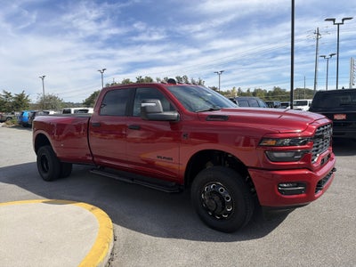 2027 RAM Ram 3500 RAM 3500 BIG HORN CREW CAB 4X4 8' BOX