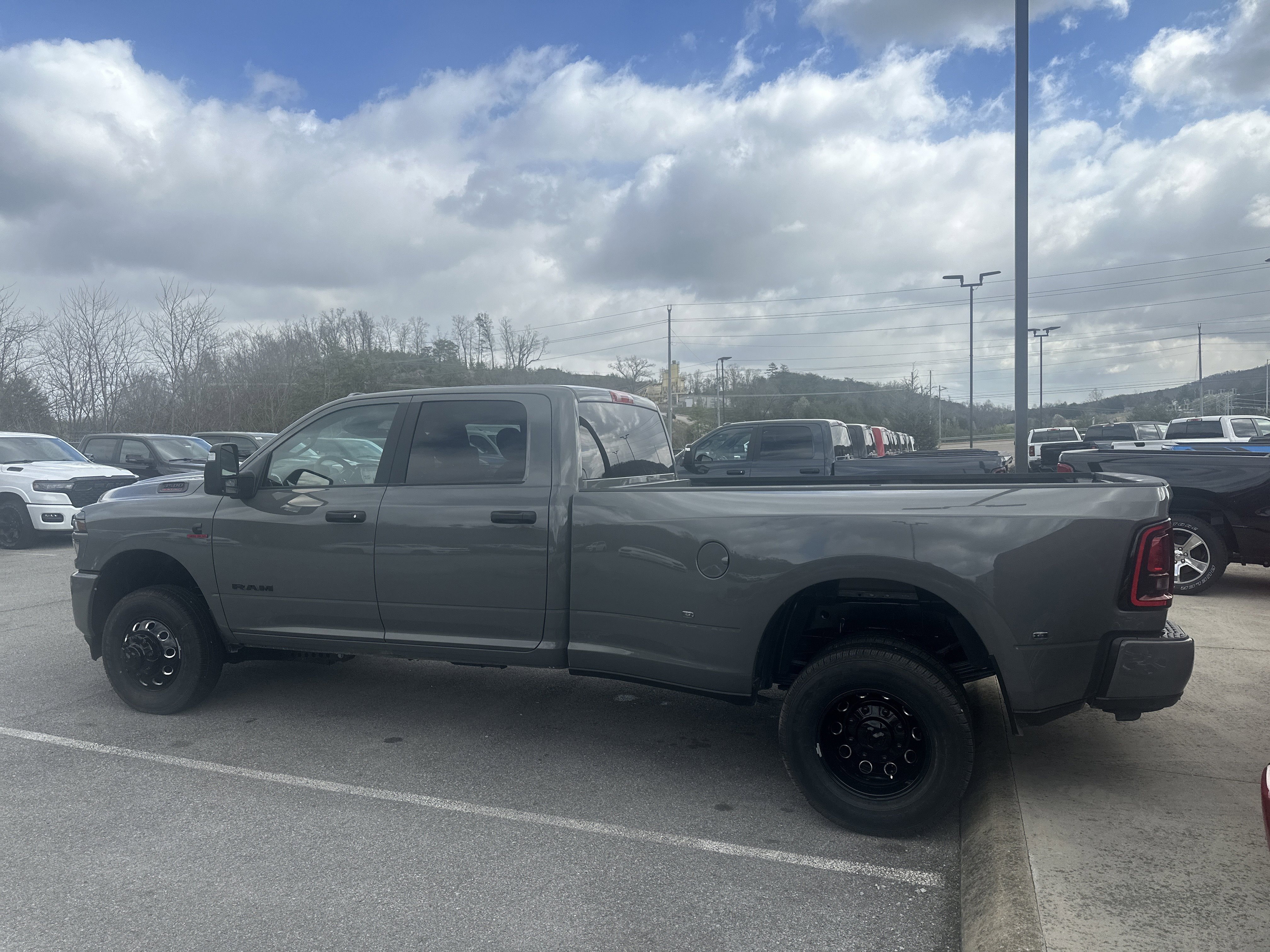 2026 RAM Ram 3500 RAM 3500 BIG HORN CREW CAB 4X4 8' BOX