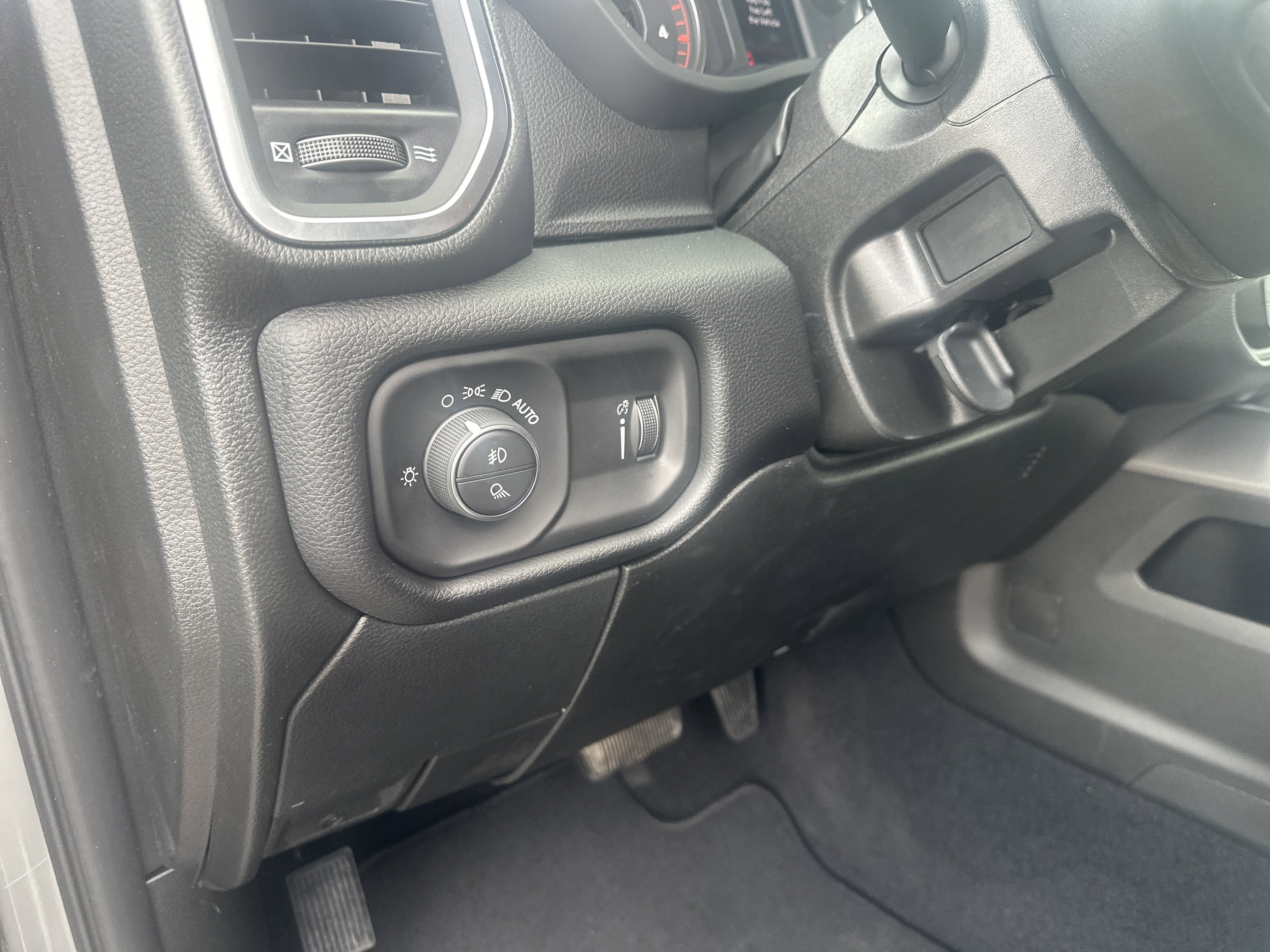 2026 RAM Ram 3500 RAM 3500 BIG HORN CREW CAB 4X4 8' BOX