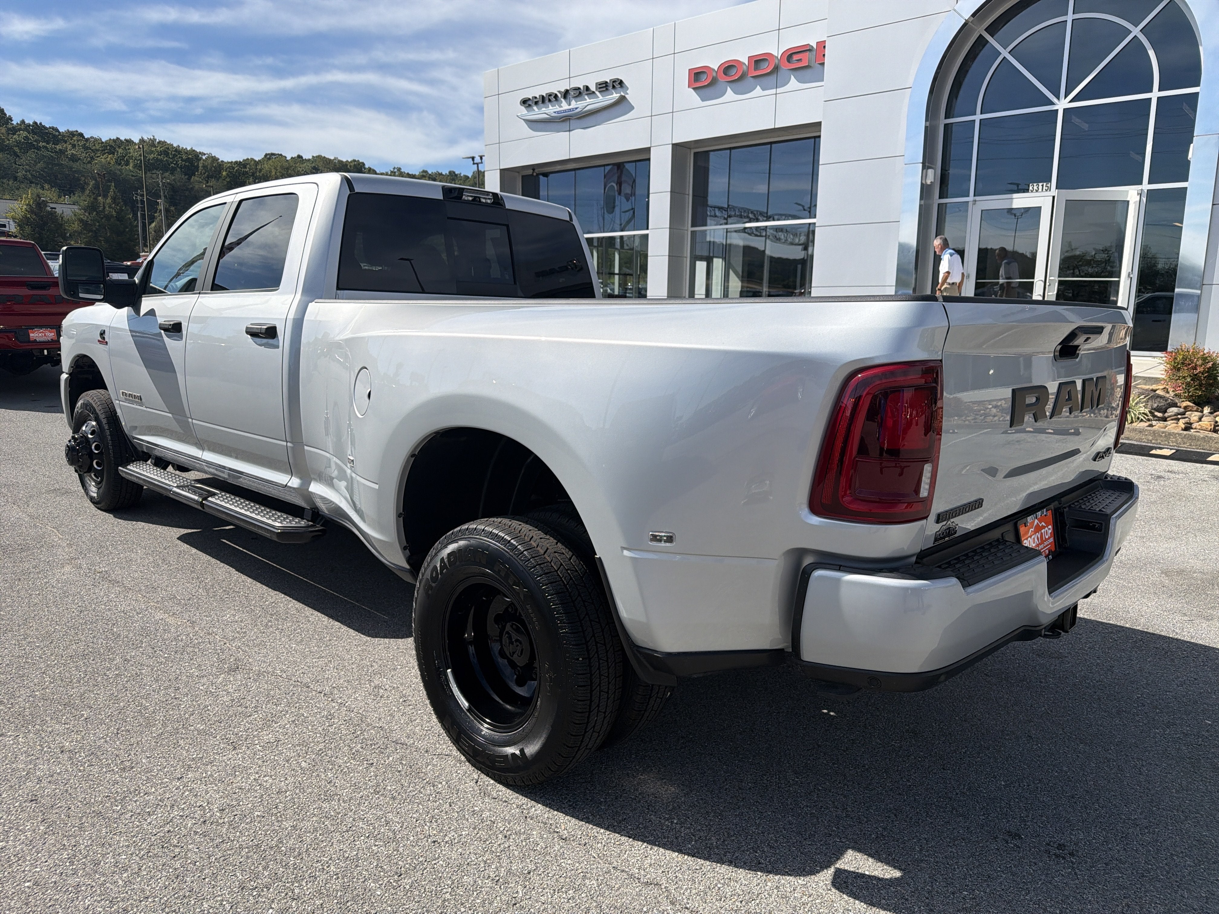 2027 RAM Ram 3500 RAM 3500 BIG HORN CREW CAB 4X4 8' BOX