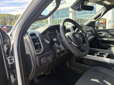 2027 RAM Ram 3500 RAM 3500 BIG HORN CREW CAB 4X4 8' BOX