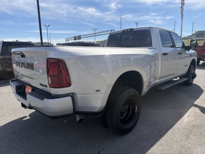 2027 RAM Ram 3500 RAM 3500 BIG HORN CREW CAB 4X4 8' BOX