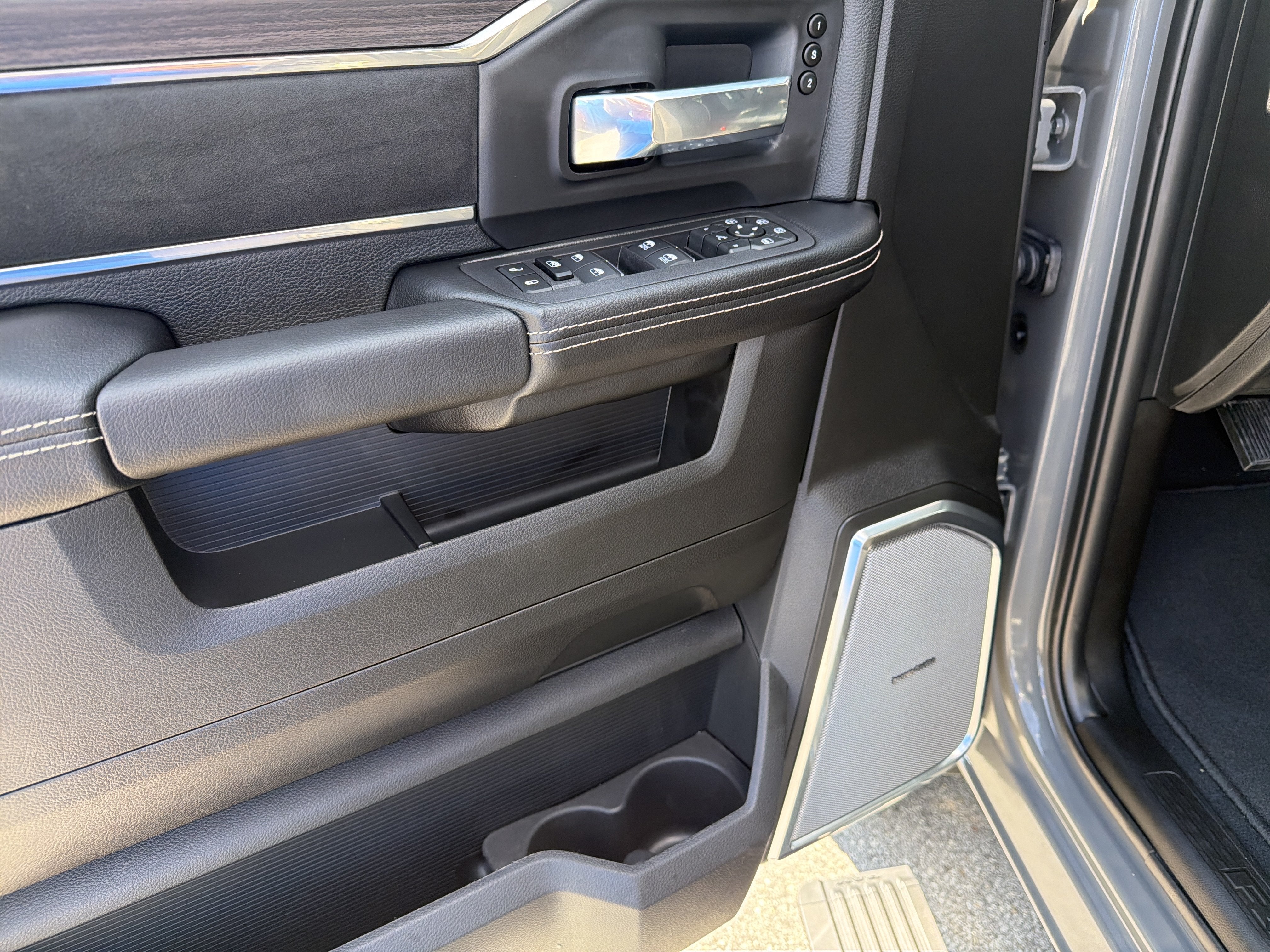 2027 RAM 3500 Laramie