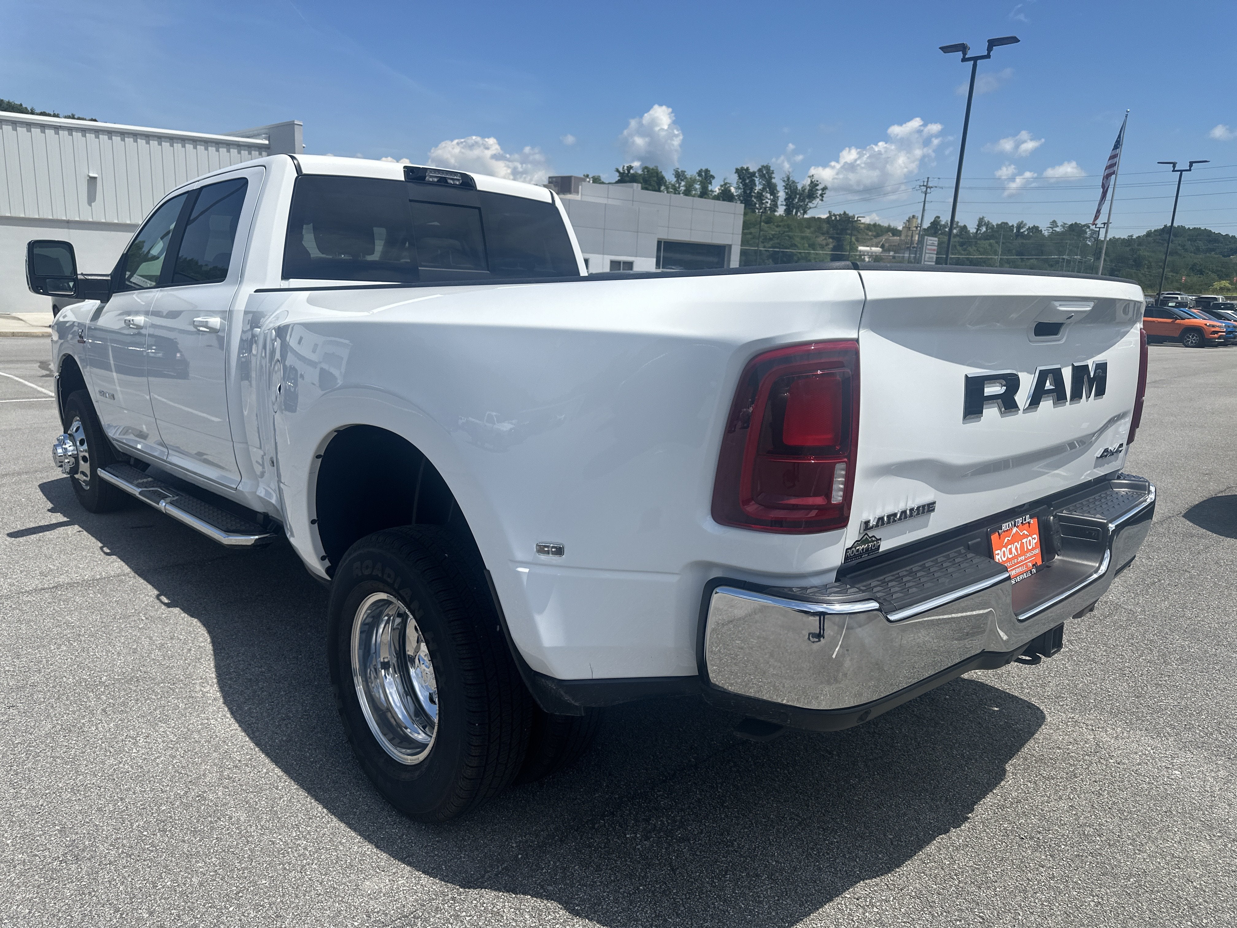 2026 RAM Ram 3500 RAM 3500 LARAMIE CREW CAB 4X4 8' BOX