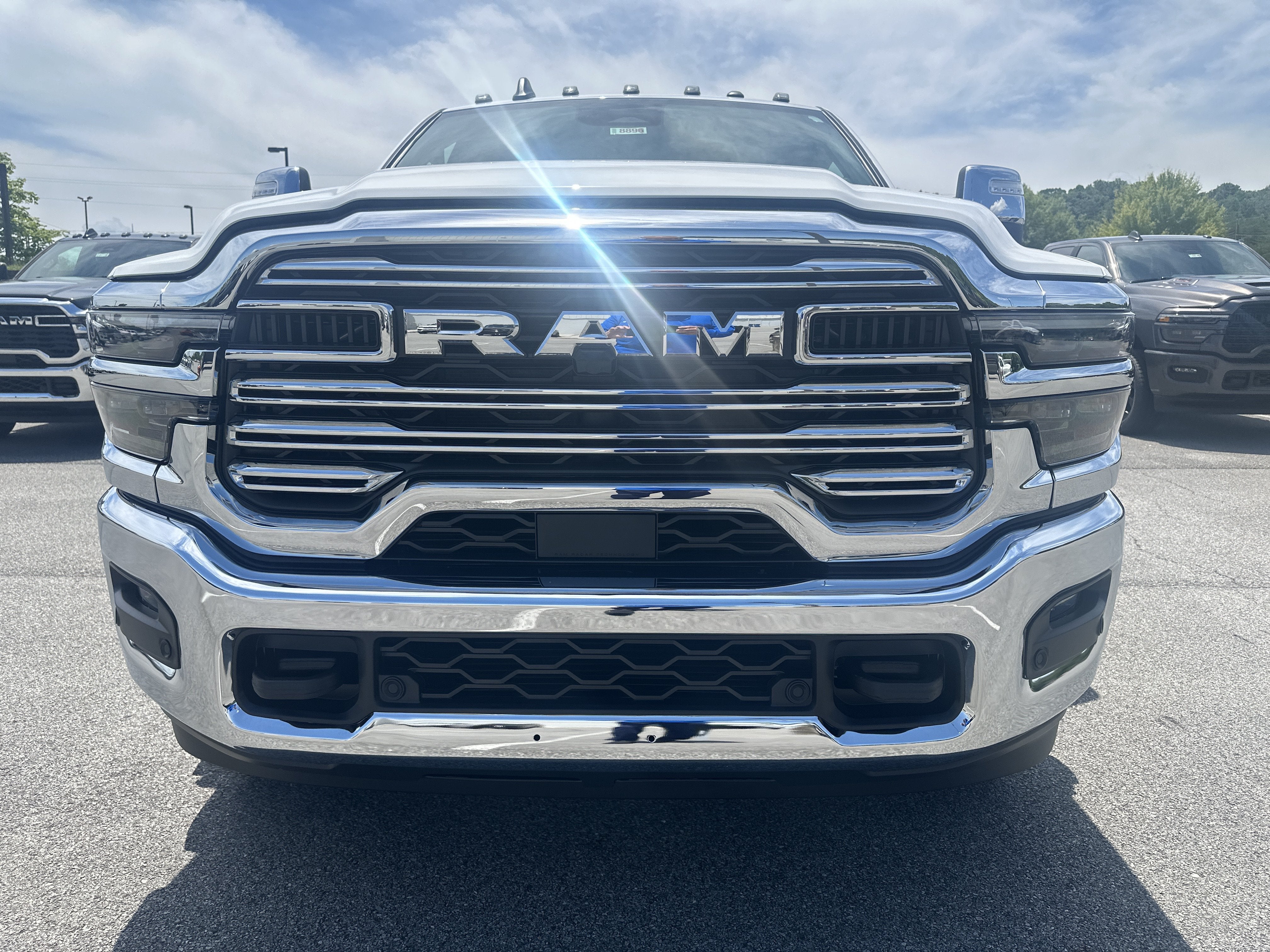 2026 RAM Ram 3500 RAM 3500 LARAMIE CREW CAB 4X4 8' BOX