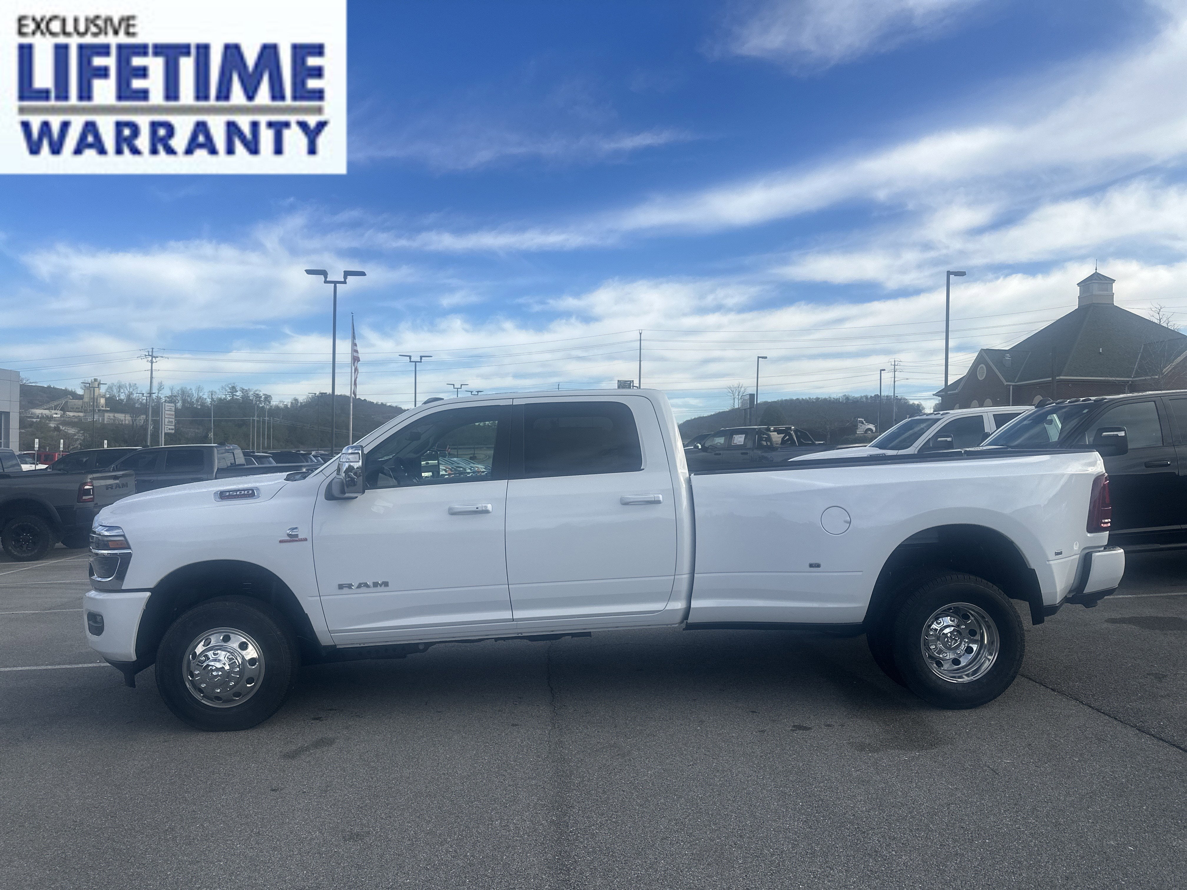 2026 RAM Ram 3500 RAM 3500 LARAMIE CREW CAB 4X4 8' BOX