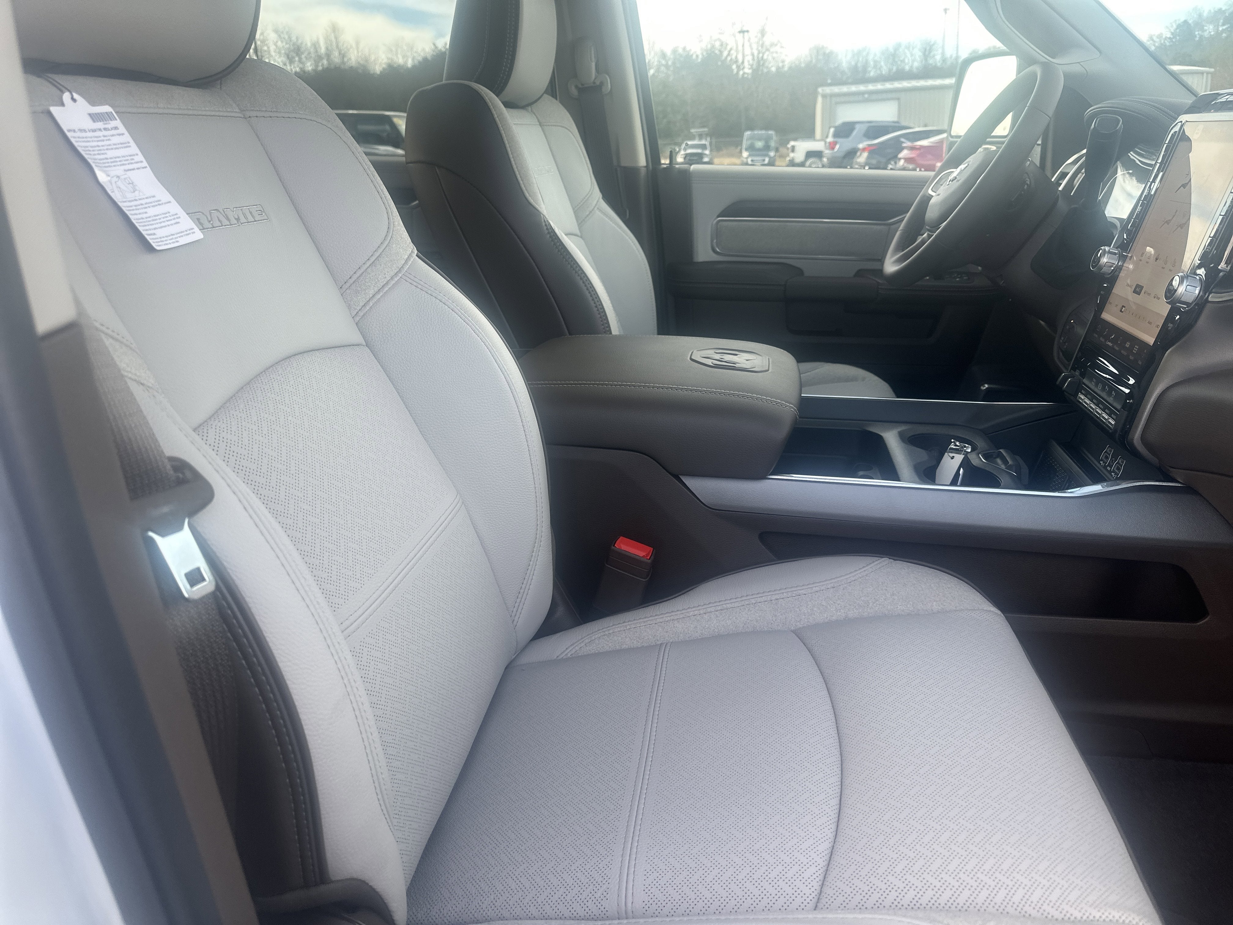 2026 RAM Ram 3500 RAM 3500 LARAMIE CREW CAB 4X4 8' BOX