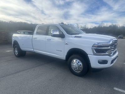 2026 RAM Ram 3500 RAM 3500 LARAMIE CREW CAB 4X4 8' BOX