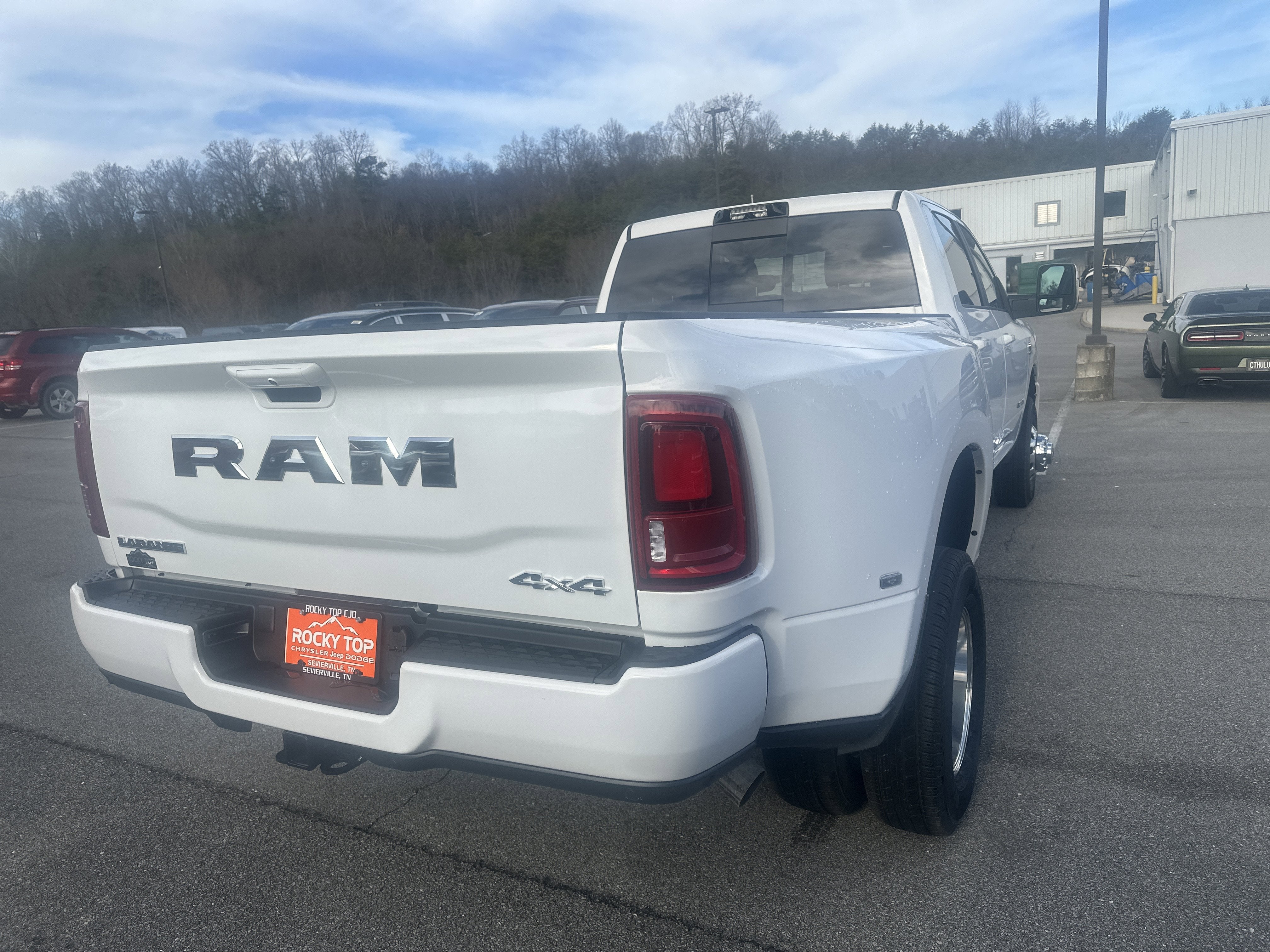 2026 RAM Ram 3500 RAM 3500 LARAMIE CREW CAB 4X4 8' BOX