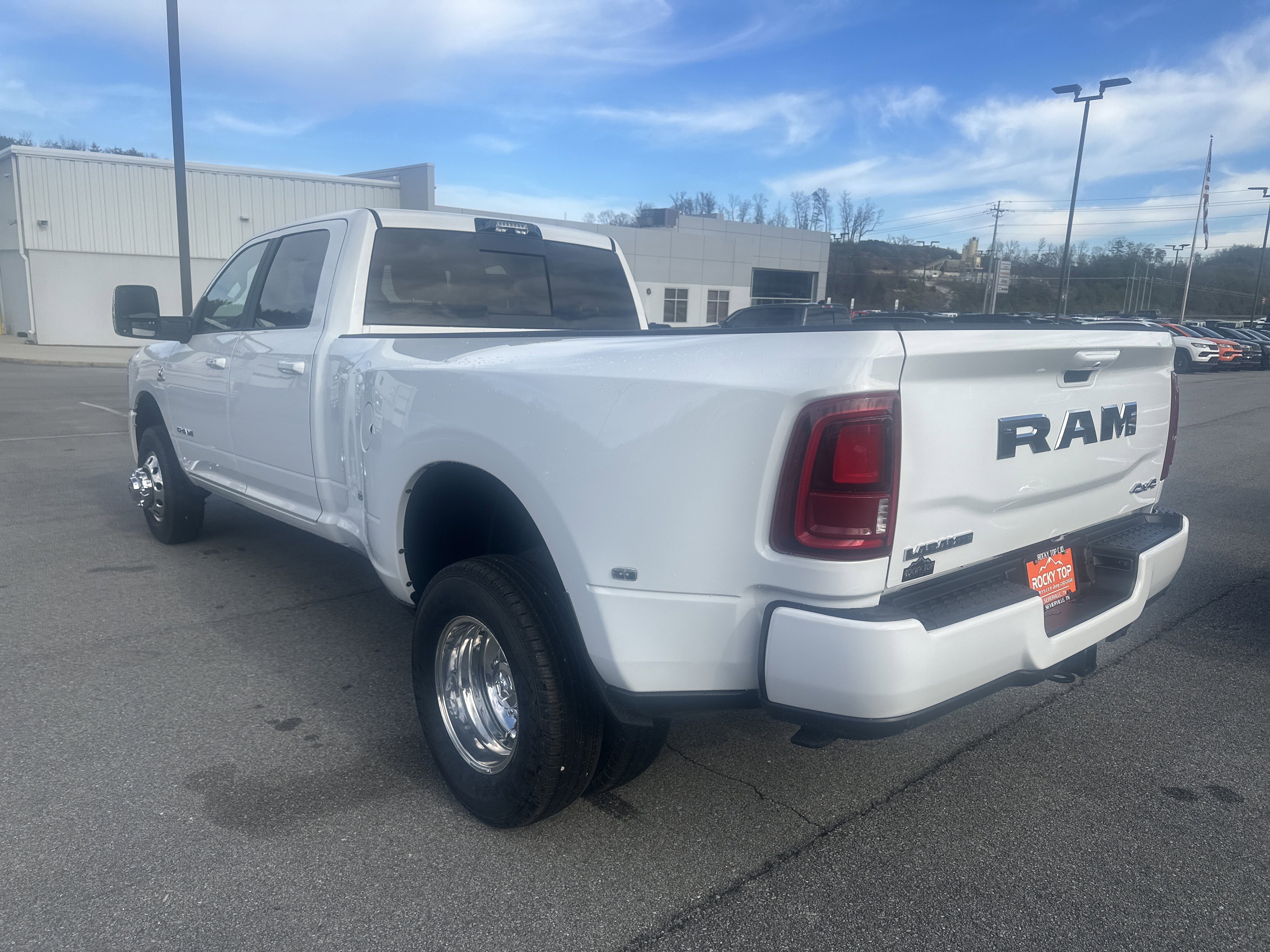 2026 RAM Ram 3500 RAM 3500 LARAMIE CREW CAB 4X4 8' BOX