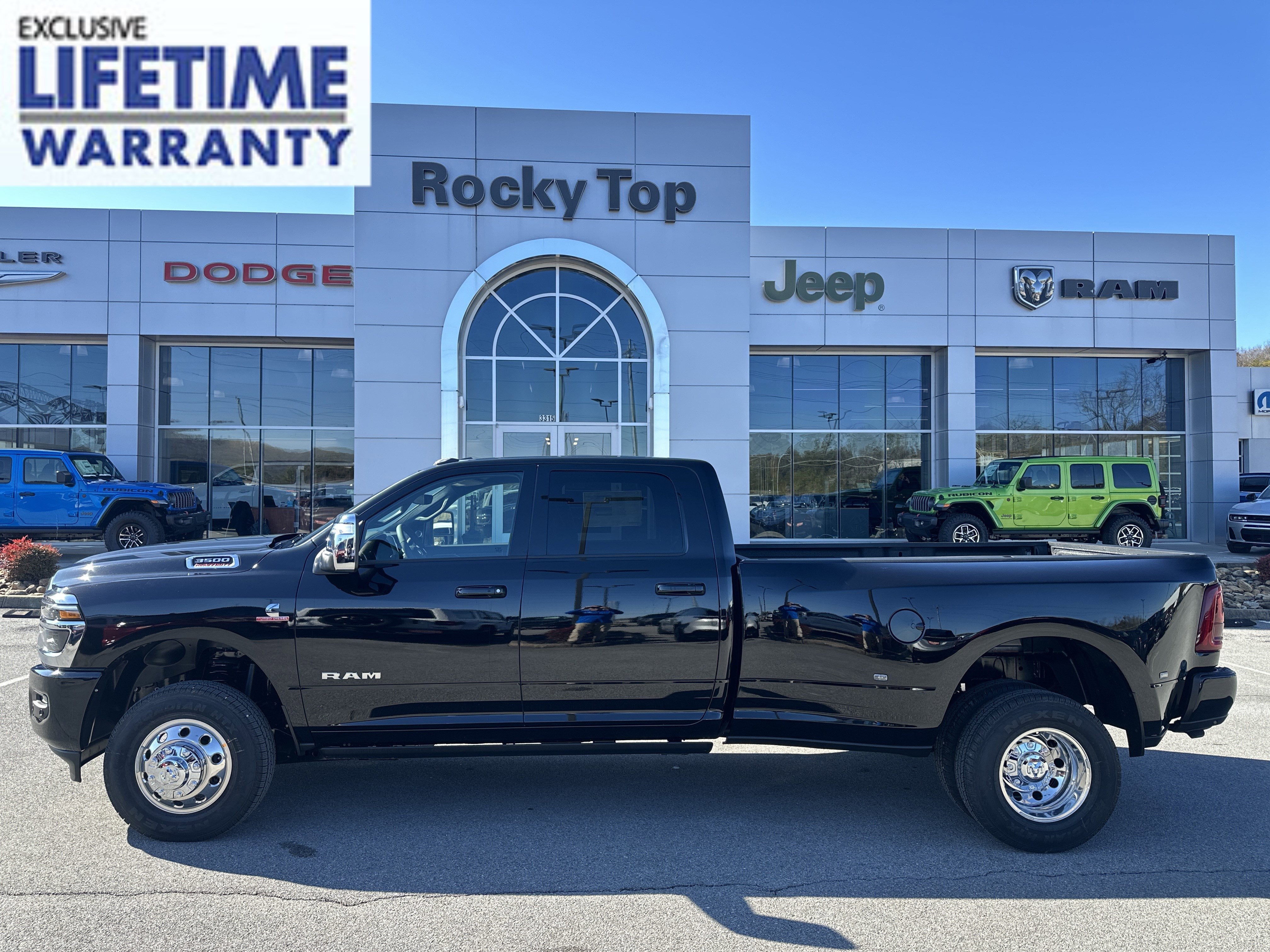 2026 RAM Ram 3500 RAM 3500 LARAMIE CREW CAB 4X4 8' BOX