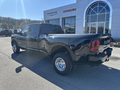 2026 RAM Ram 3500 RAM 3500 LARAMIE CREW CAB 4X4 8' BOX