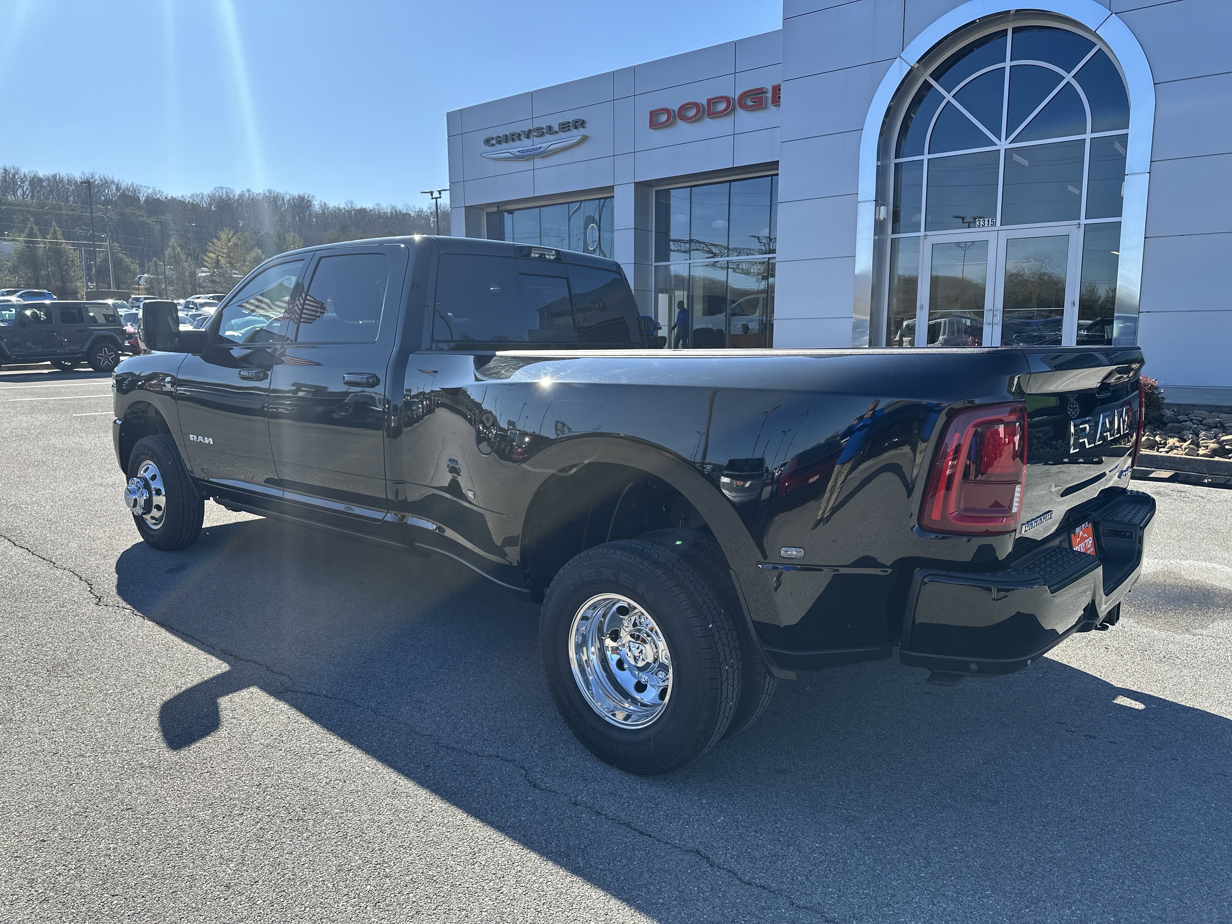 2026 RAM Ram 3500 RAM 3500 LARAMIE CREW CAB 4X4 8' BOX