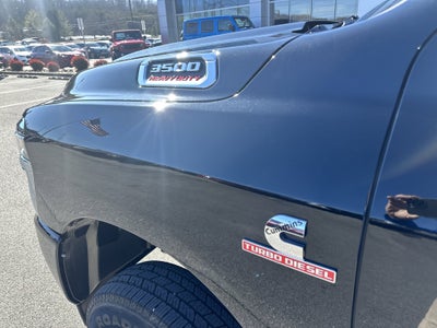 2026 RAM Ram 3500 RAM 3500 LARAMIE CREW CAB 4X4 8' BOX