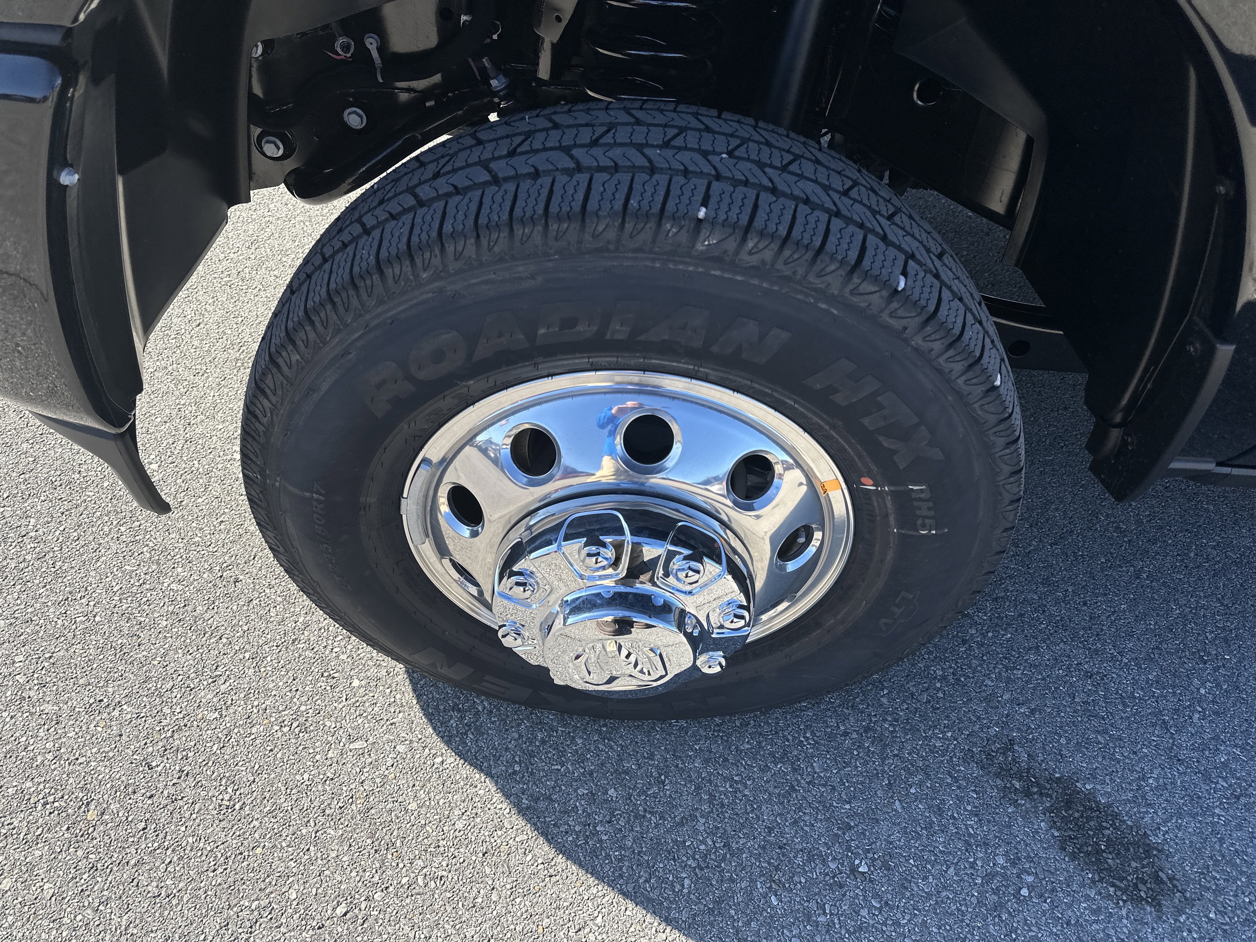 2026 RAM Ram 3500 RAM 3500 LARAMIE CREW CAB 4X4 8' BOX