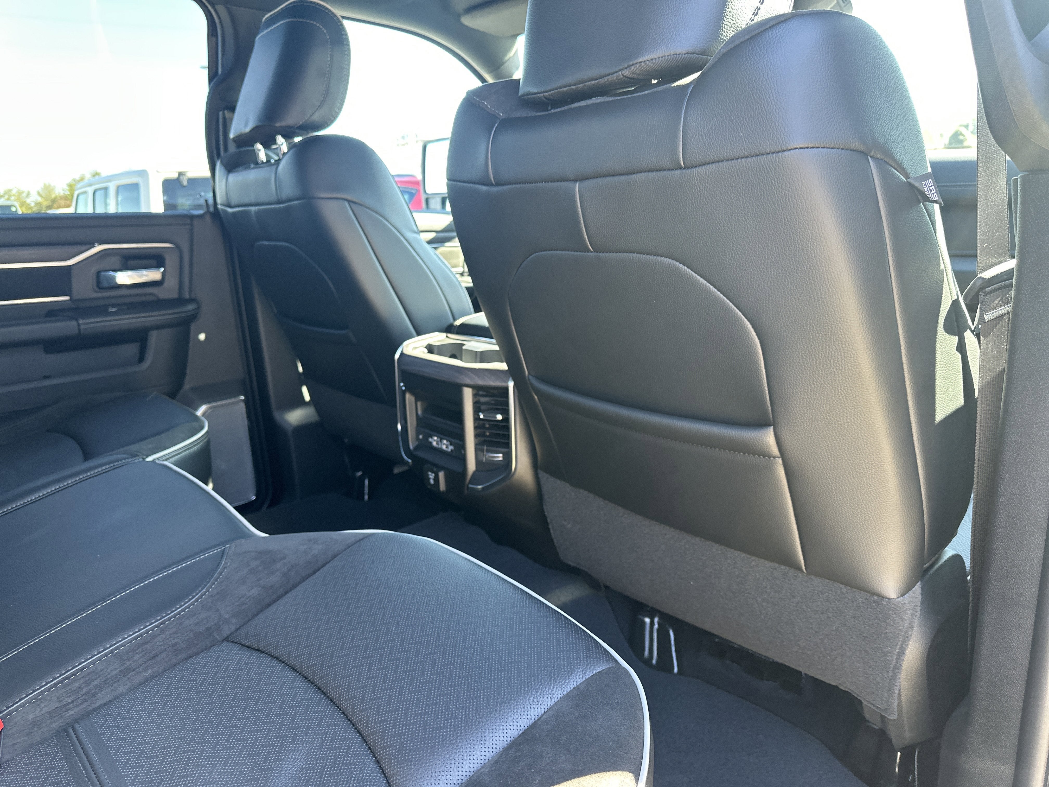 2026 RAM Ram 3500 RAM 3500 LARAMIE CREW CAB 4X4 8' BOX