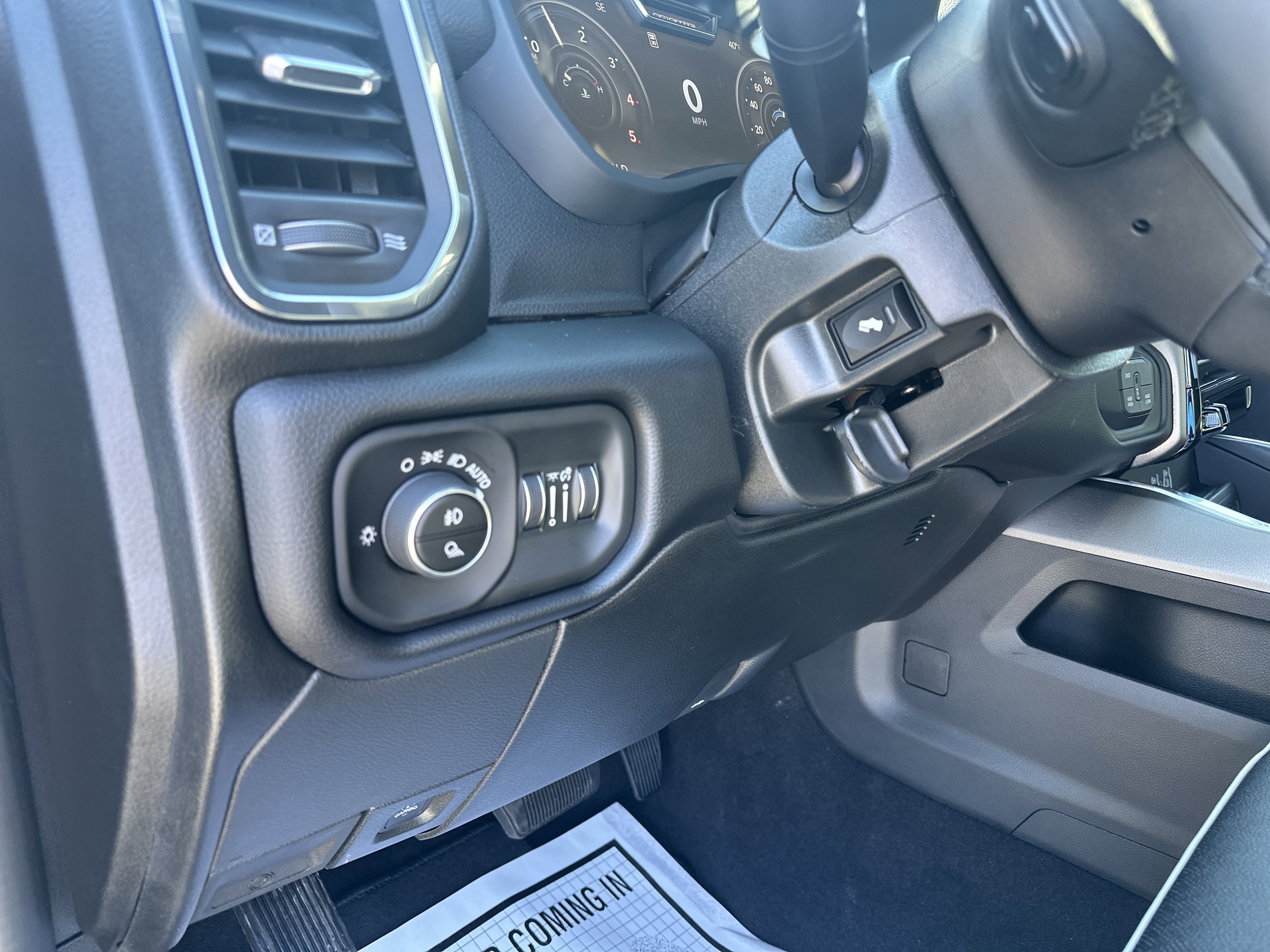 2026 RAM Ram 3500 RAM 3500 LARAMIE CREW CAB 4X4 8' BOX