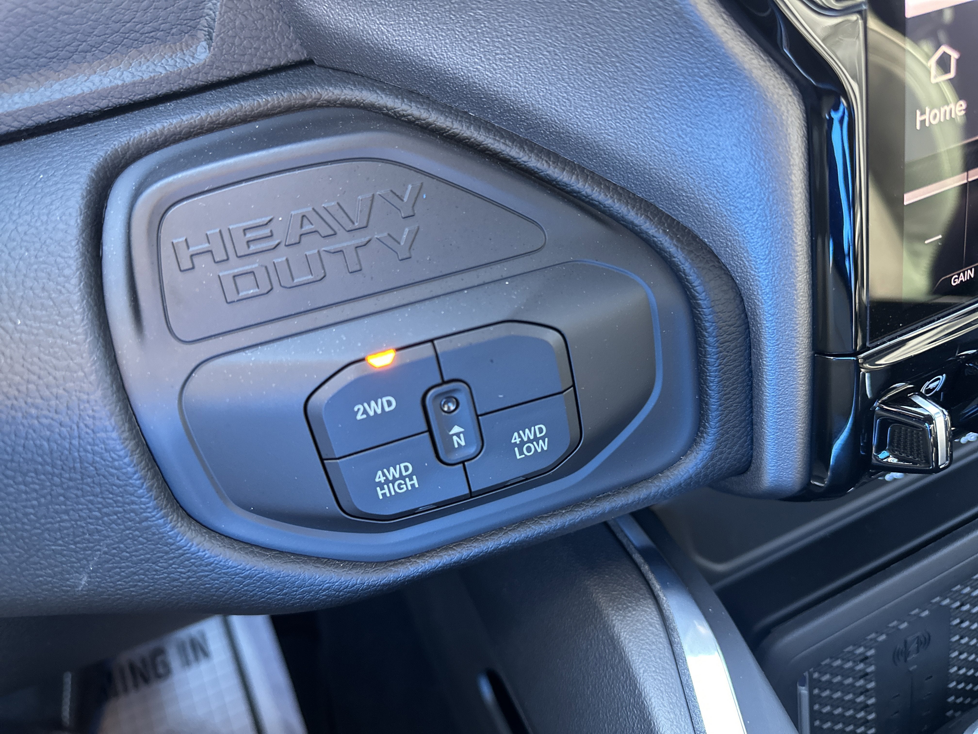 2026 RAM Ram 3500 RAM 3500 LARAMIE CREW CAB 4X4 8' BOX