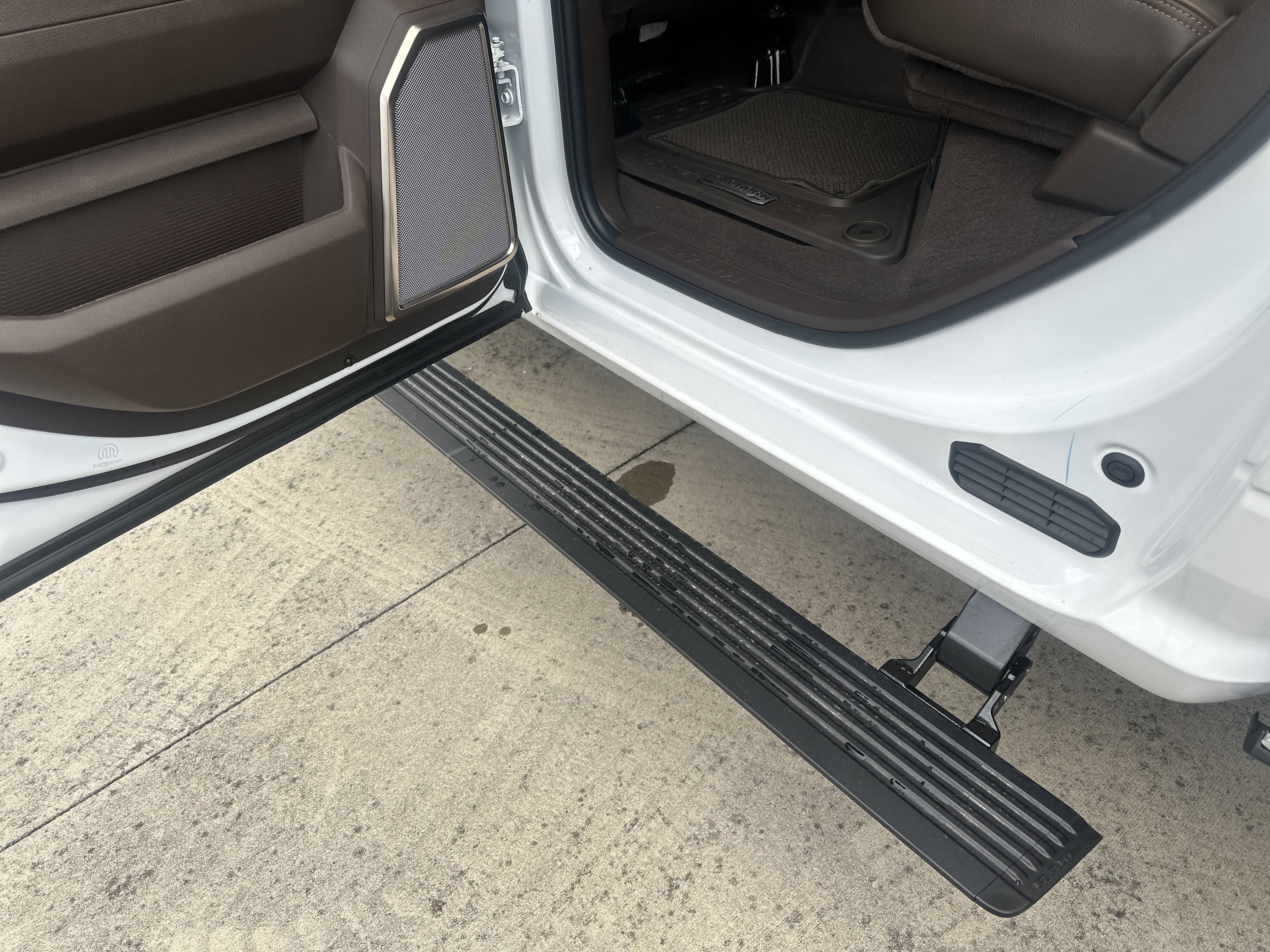 2026 RAM Ram 3500 RAM 3500 LIMITED LONGHORN CREW CAB 4X4 8' BOX