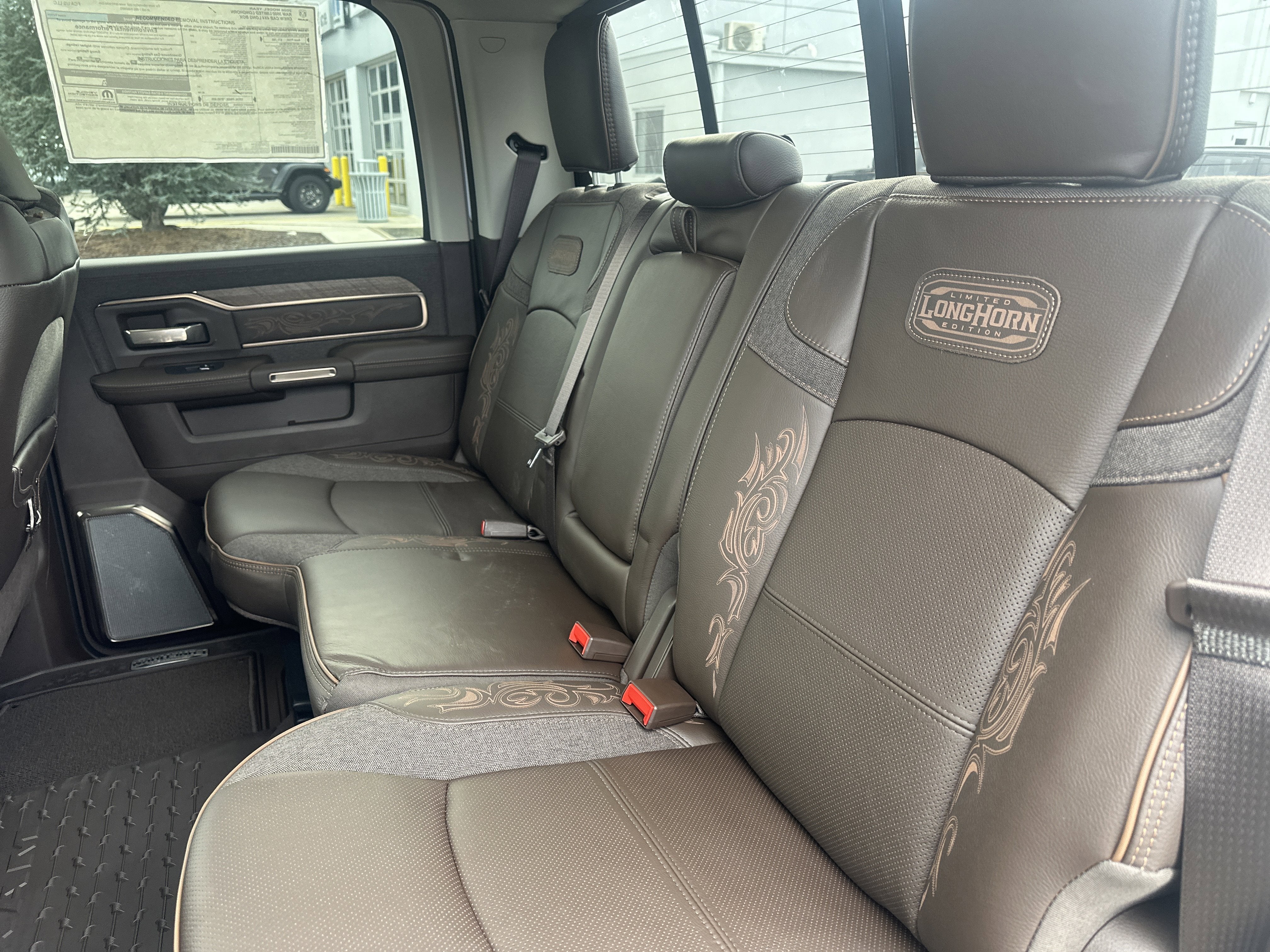 2026 RAM Ram 3500 RAM 3500 LIMITED LONGHORN CREW CAB 4X4 8' BOX