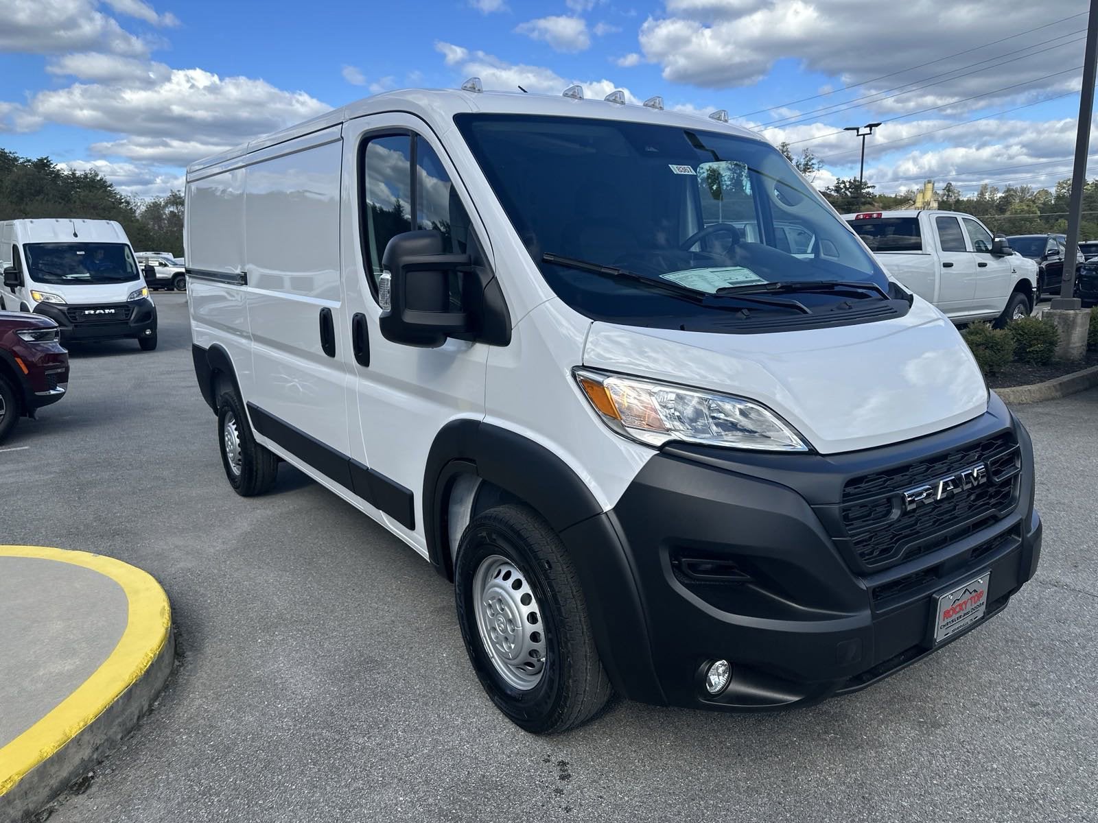 2025 RAM Ram ProMaster RAM PROMASTER 1500 TRADESMAN CARGO VAN LOW ROOF 136' WB