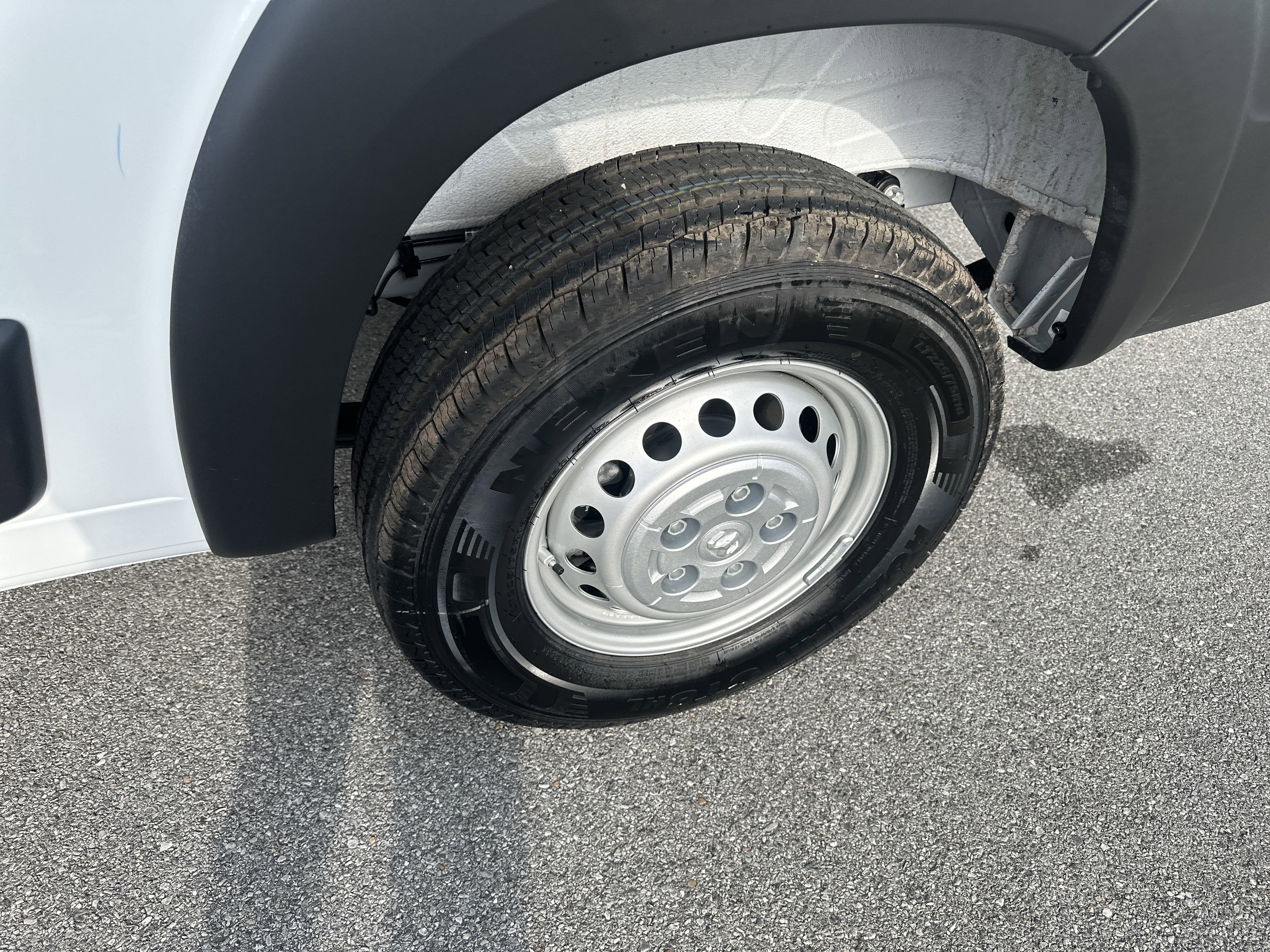 2025 RAM Ram ProMaster RAM PROMASTER 1500 TRADESMAN CARGO VAN HIGH ROOF 136' WB