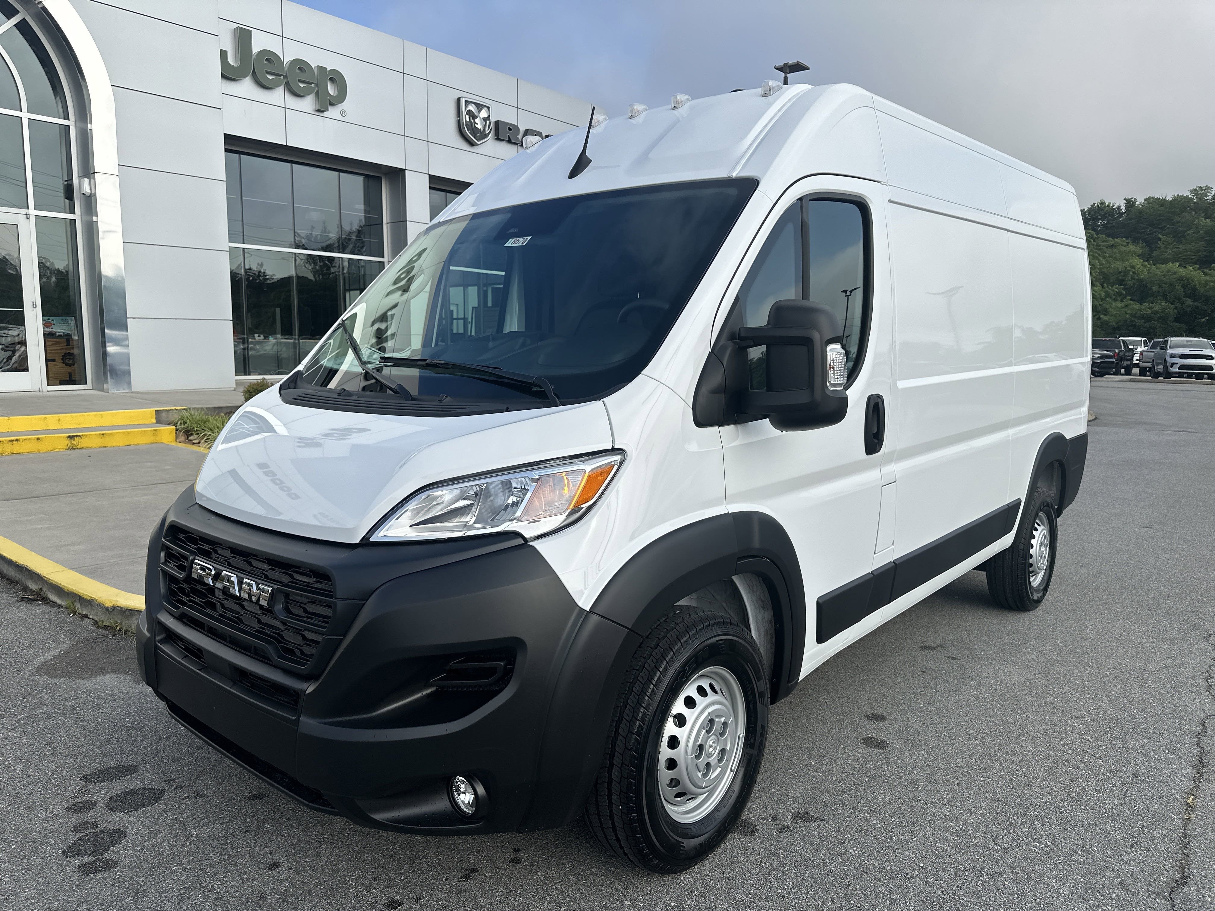 2025 RAM Ram ProMaster RAM PROMASTER 1500 TRADESMAN CARGO VAN HIGH ROOF 136' WB