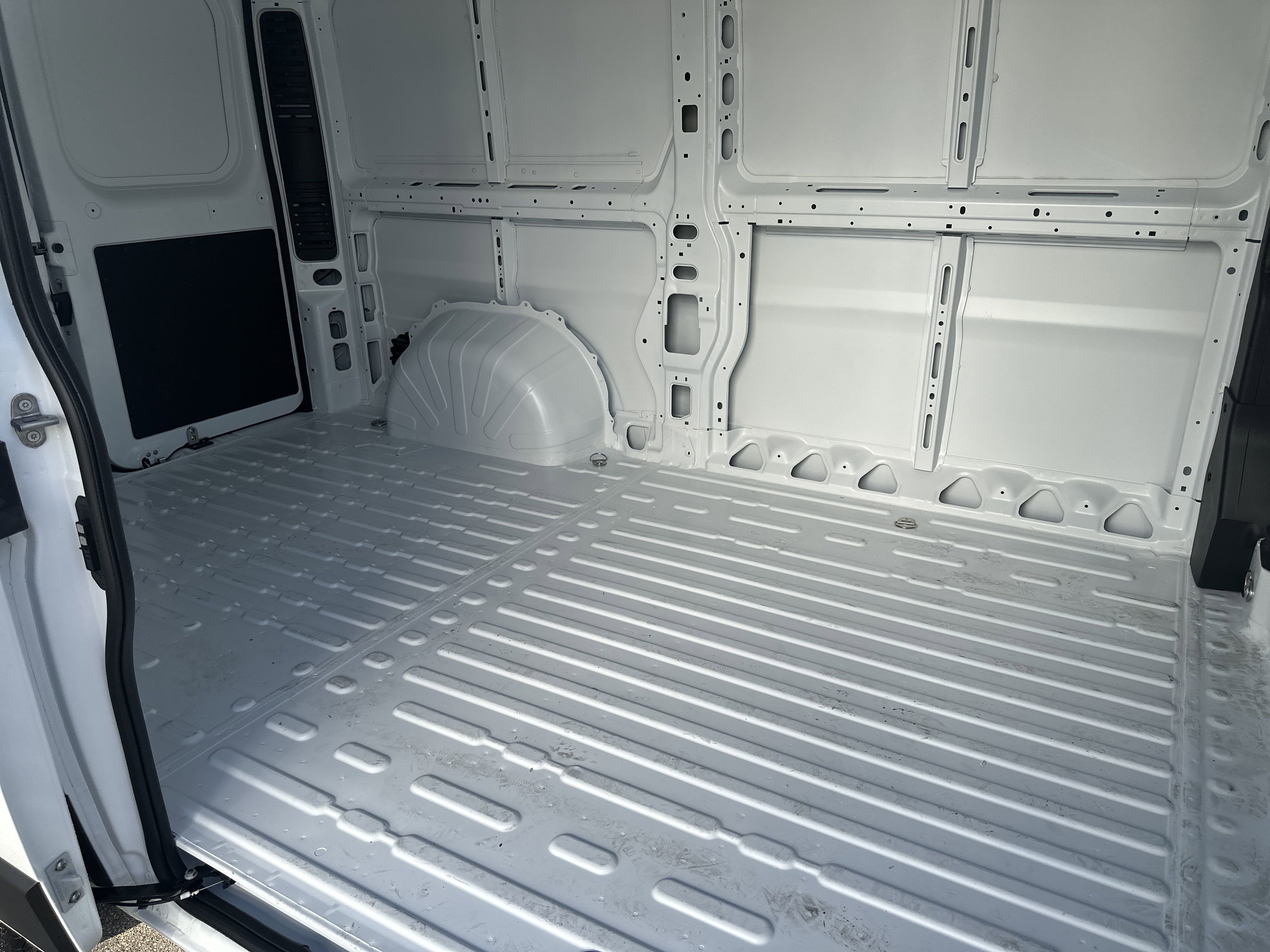 2025 RAM Ram ProMaster RAM PROMASTER 1500 TRADESMAN CARGO VAN HIGH ROOF 136' WB