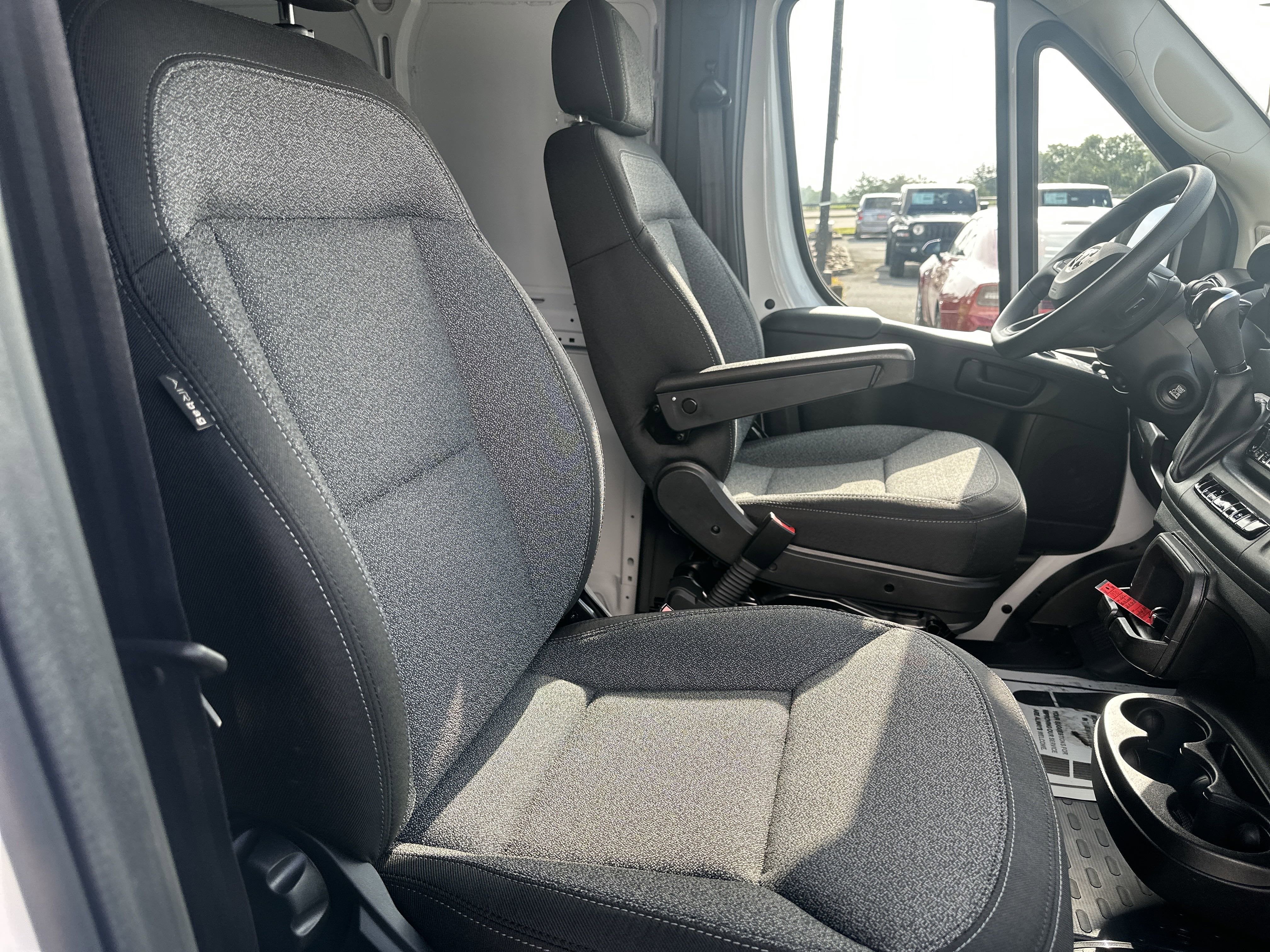 2025 RAM Ram ProMaster RAM PROMASTER 1500 TRADESMAN CARGO VAN HIGH ROOF 136' WB