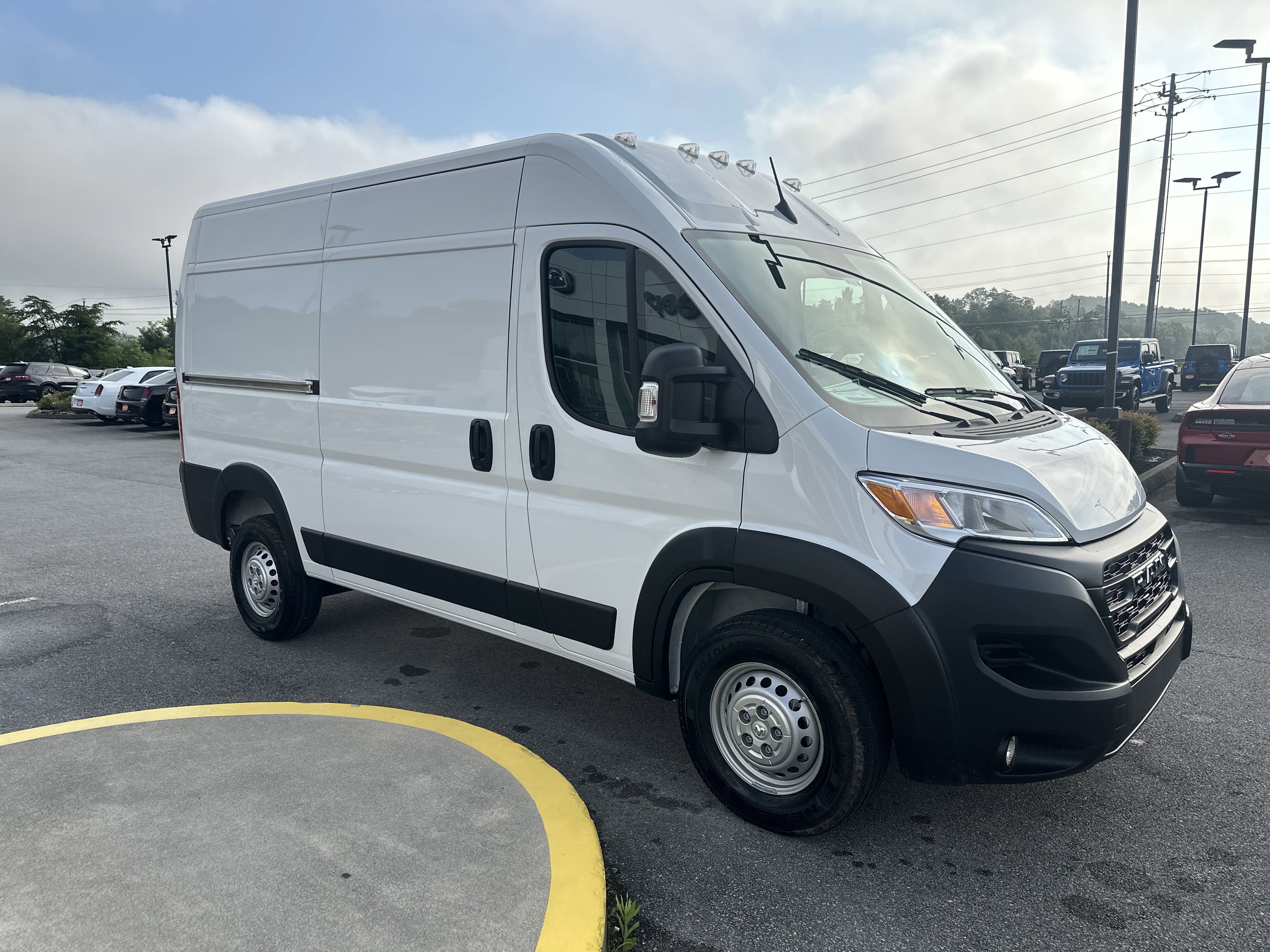 2025 RAM Ram ProMaster RAM PROMASTER 1500 TRADESMAN CARGO VAN HIGH ROOF 136' WB