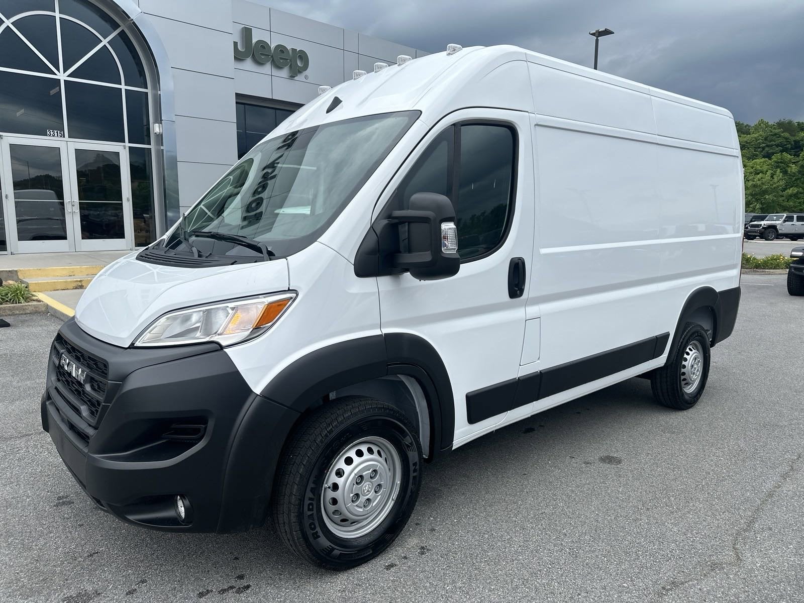 2024 RAM Ram ProMaster RAM PROMASTER 2500 TRADESMAN CARGO VAN HIGH ROOF 136' WB