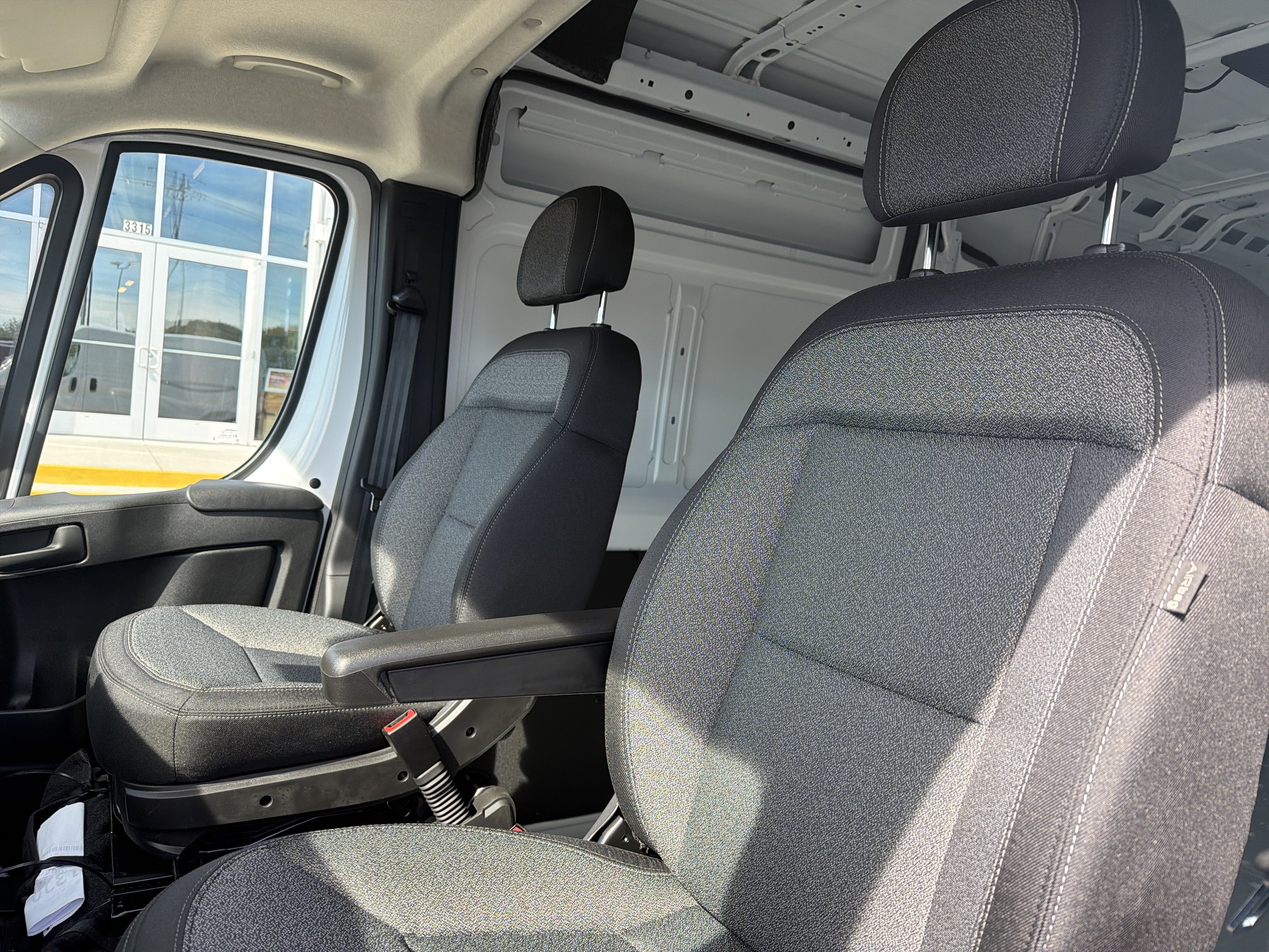 2027 RAM ProMaster Cargo Van Tradesman
