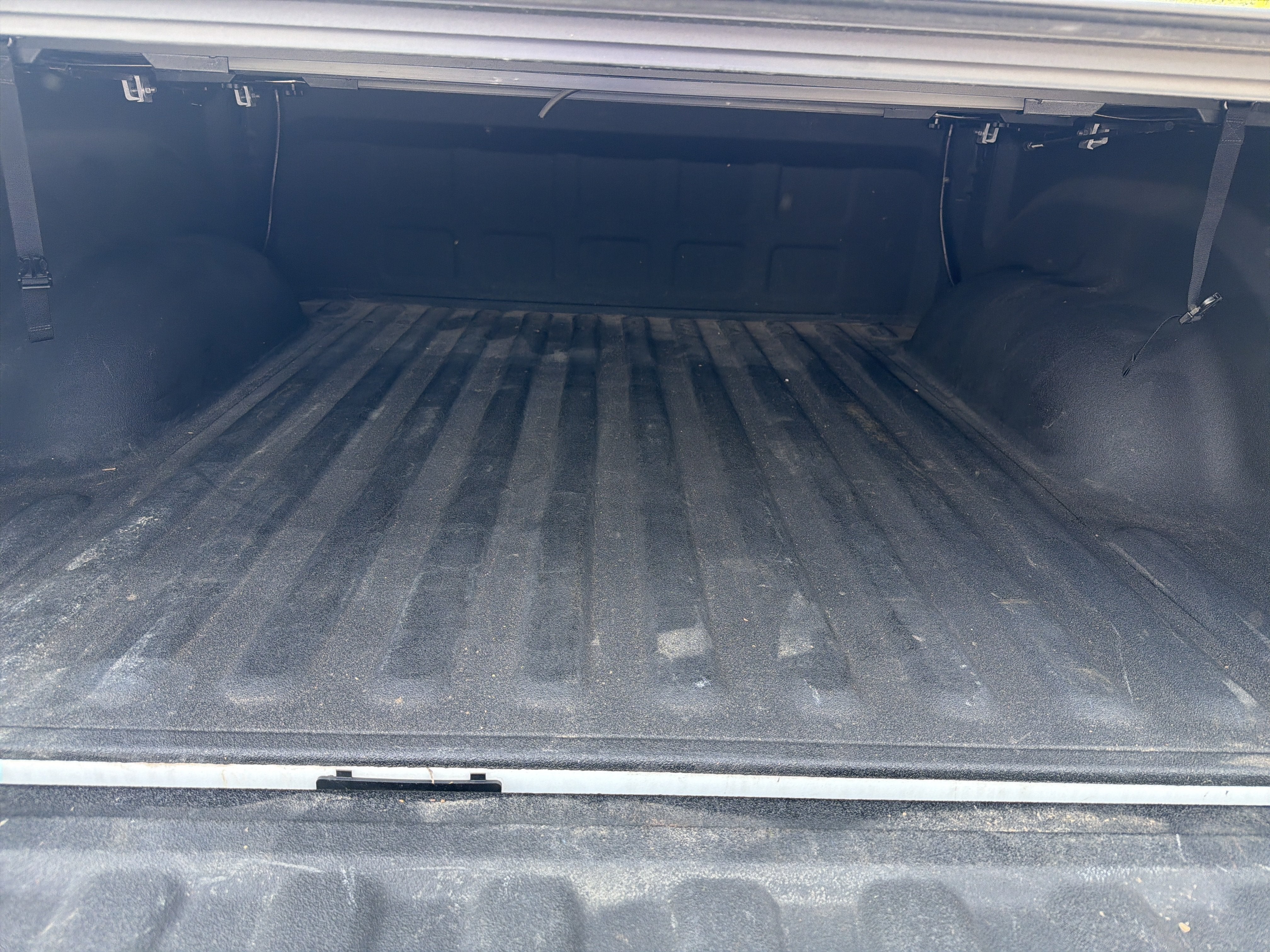 2023 RAM 1500 Classic Tradesman Crew Cab 4x4 5'7' Box