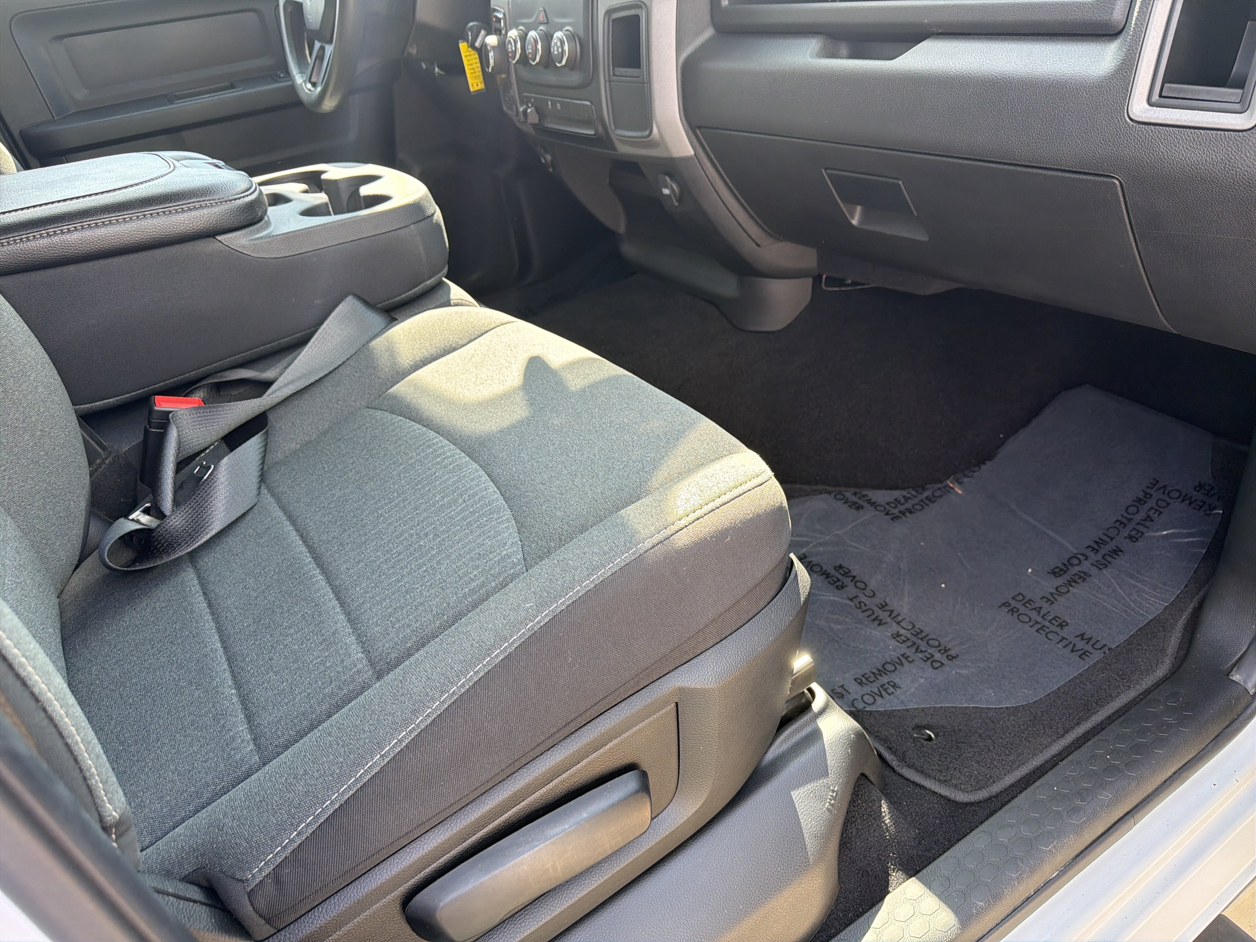 2023 RAM 1500 Classic Tradesman Crew Cab 4x4 5'7' Box