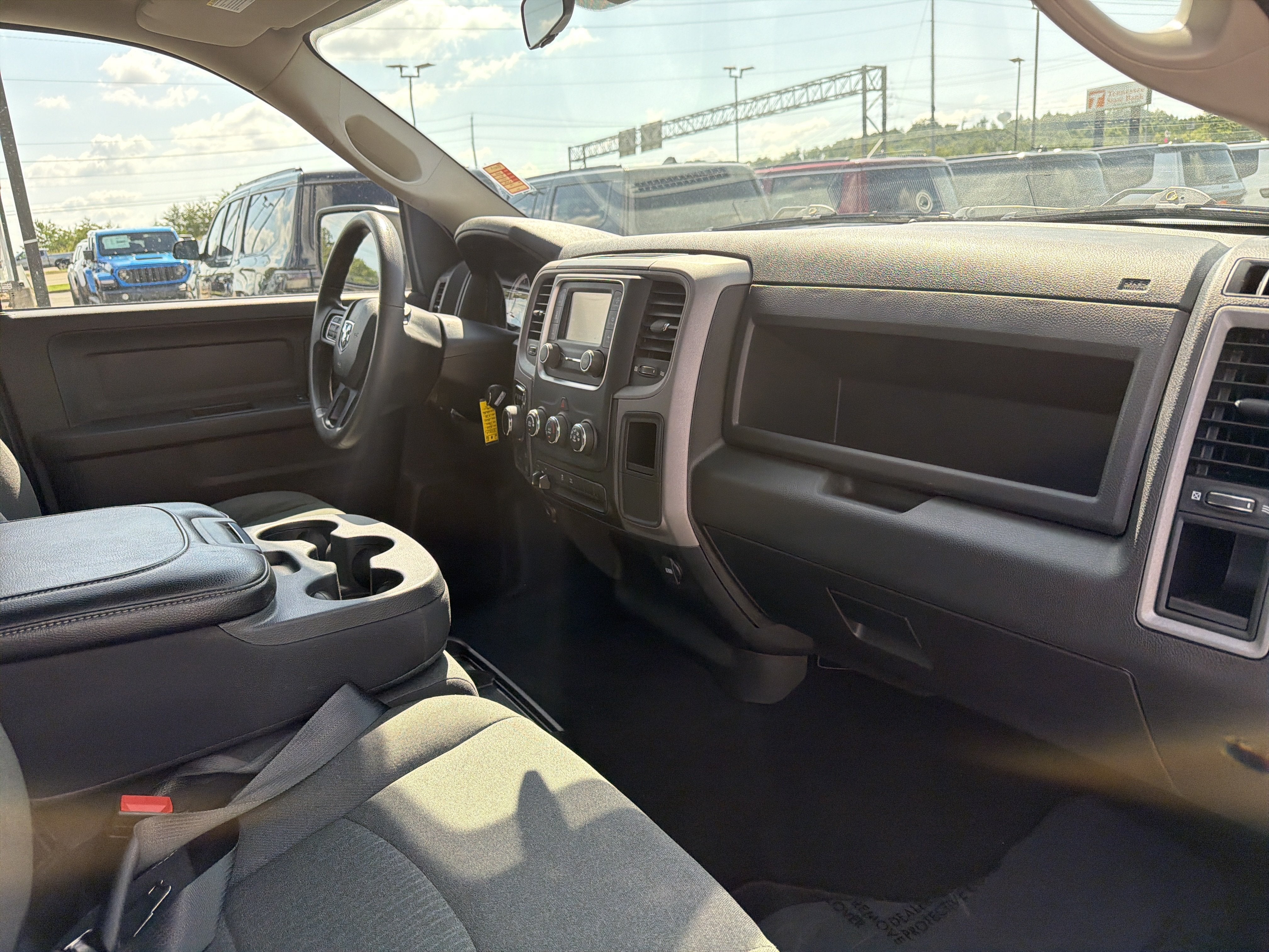 2023 RAM 1500 Classic Tradesman Crew Cab 4x4 5'7' Box