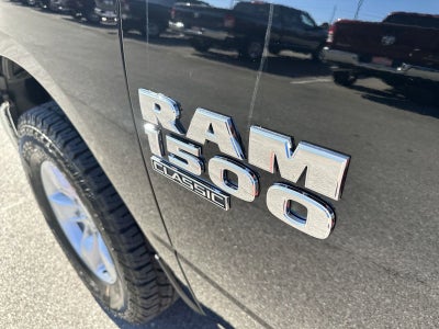 2023 RAM Ram 1500 Classic RAM 1500 CLASSIC TRADESMAN CREW CAB 4X4 5'7' BOX