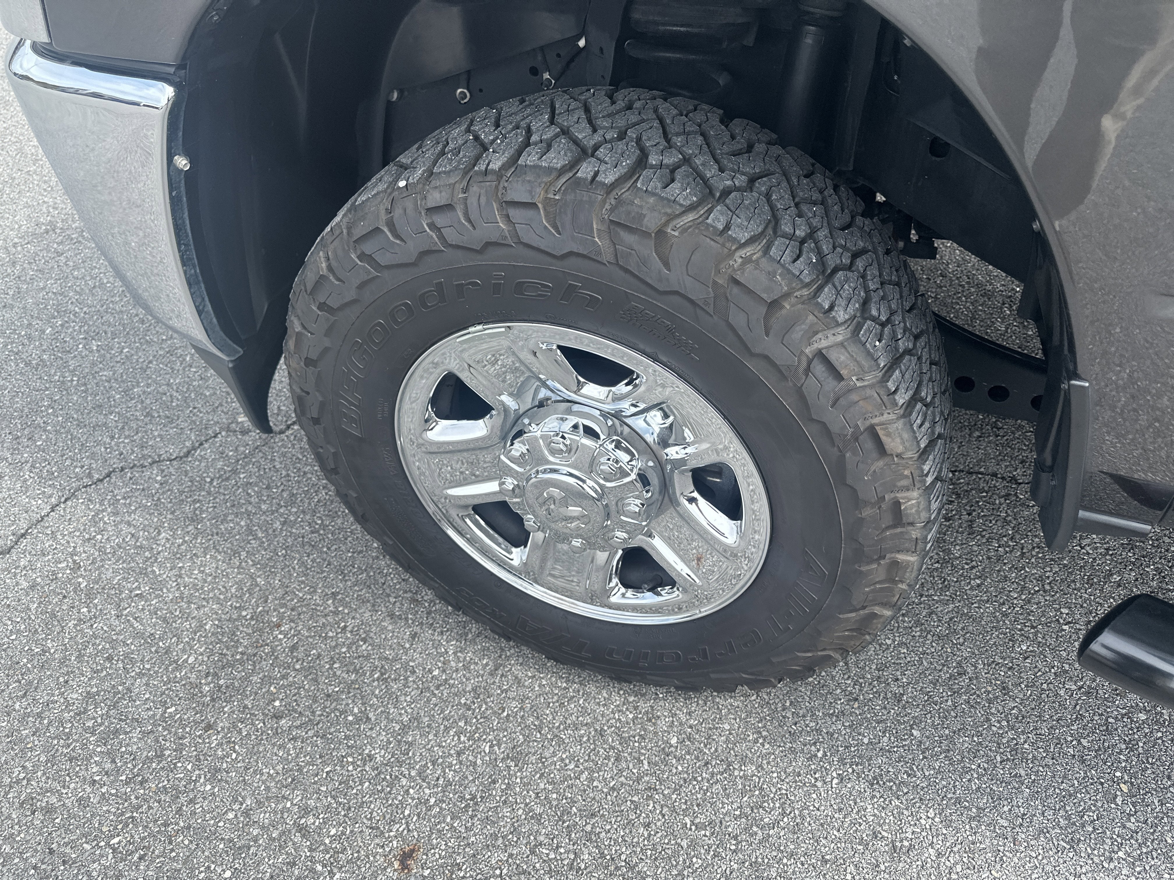 2024 RAM 2500 Tradesman Crew Cab 4x4 6'4' Box