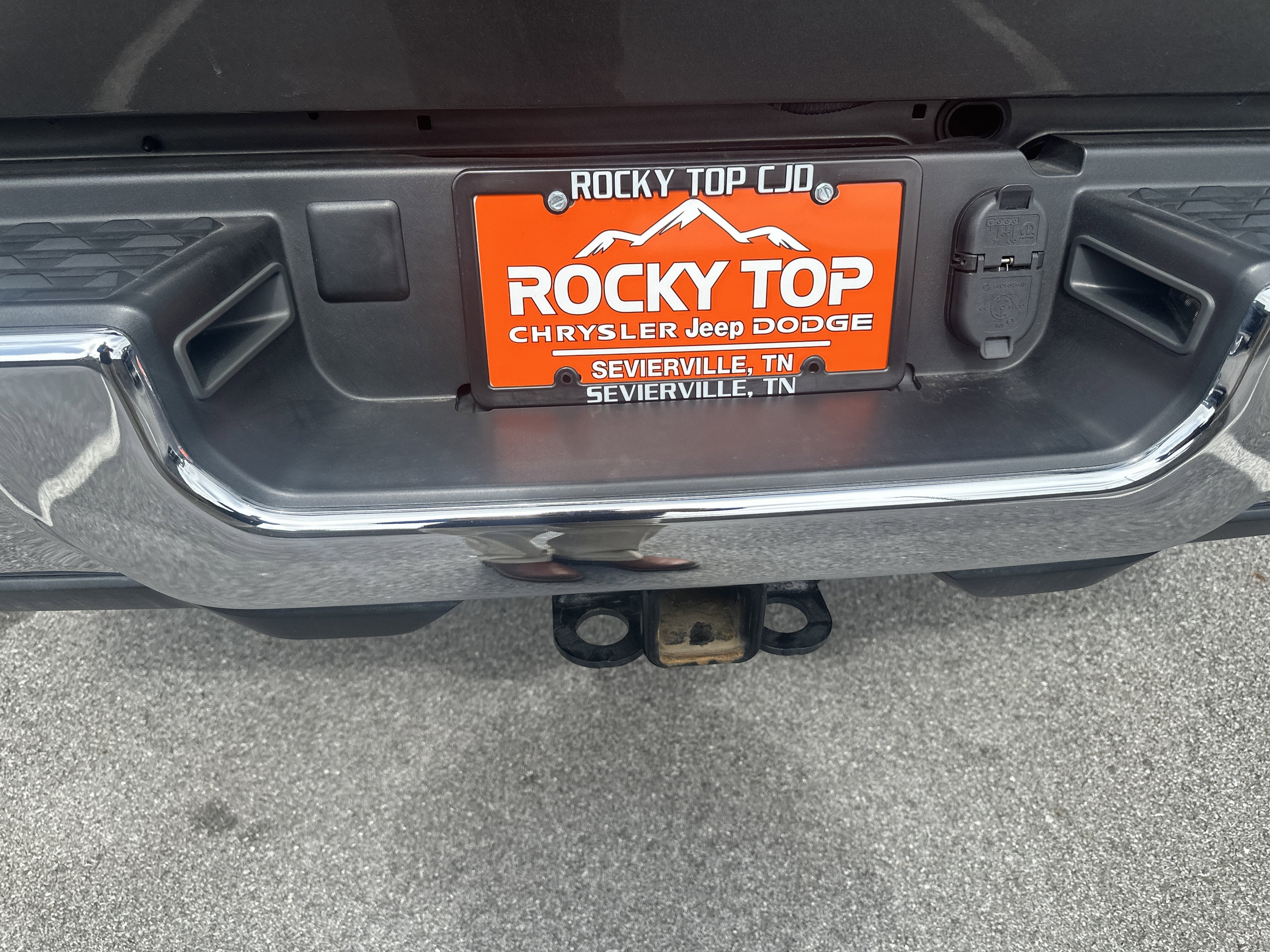 2024 RAM 2500 Tradesman Crew Cab 4x4 6'4' Box