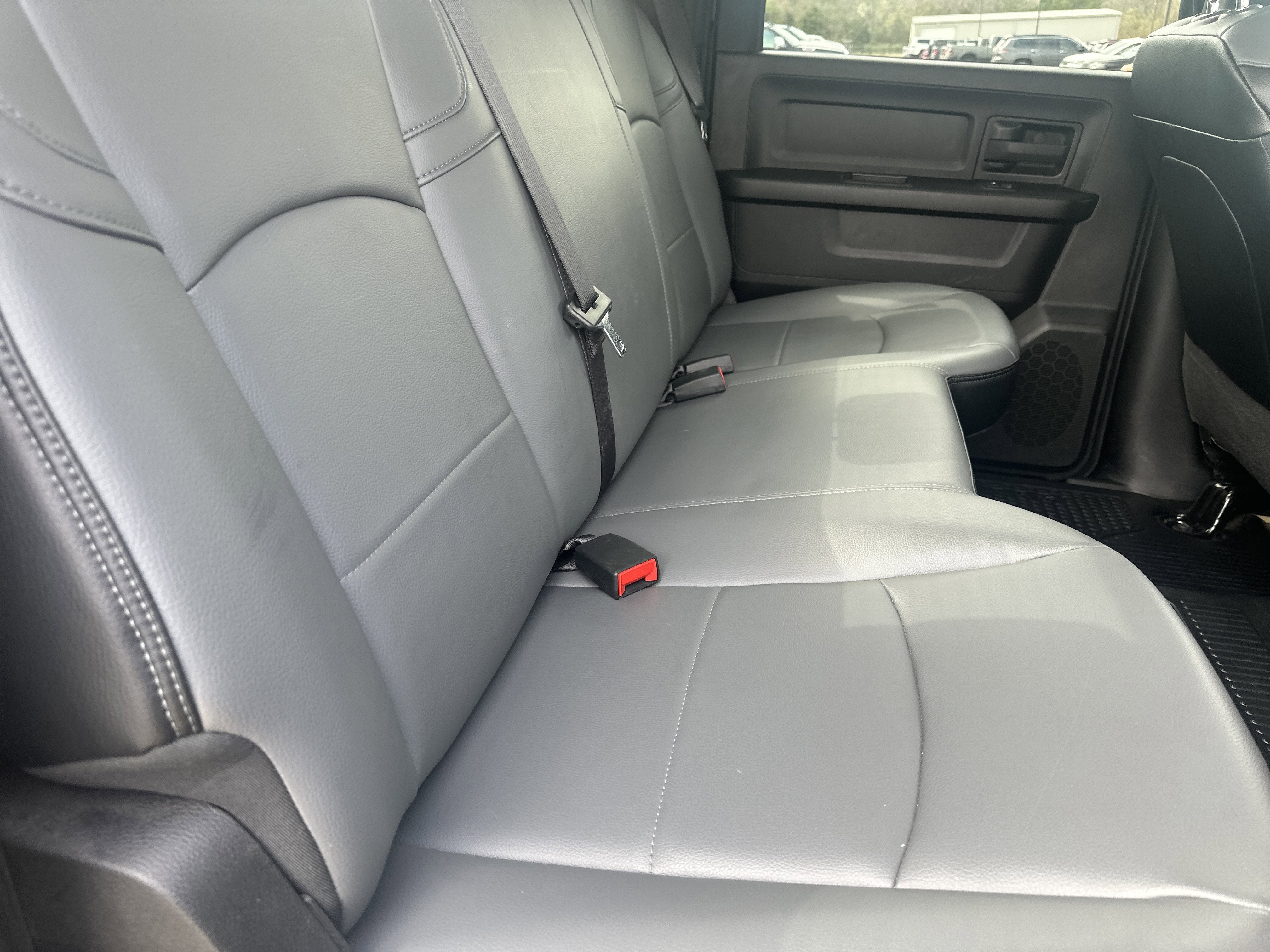 2024 RAM 2500 Tradesman Crew Cab 4x4 6'4' Box