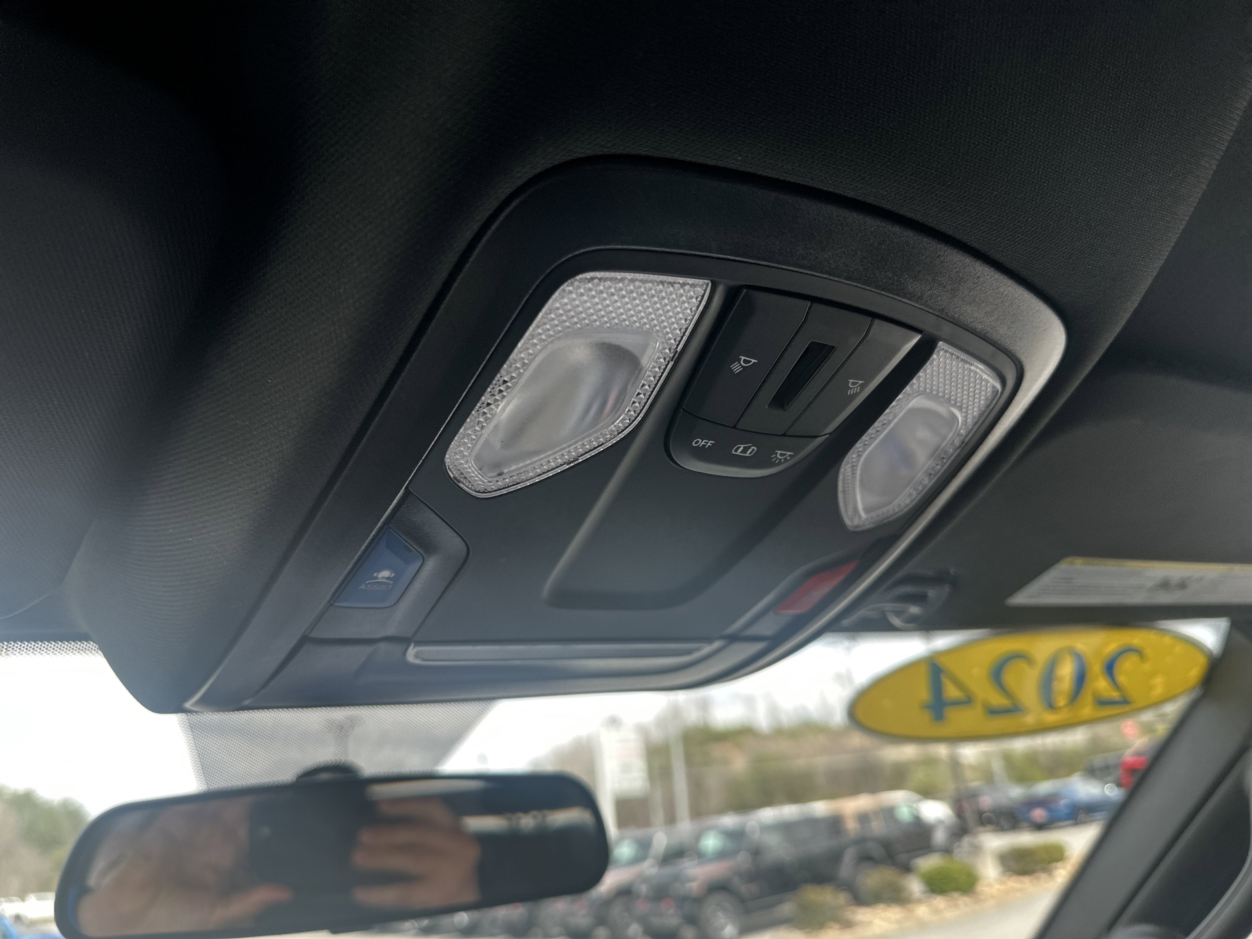 2024 RAM 2500 Tradesman Crew Cab 4x4 6'4' Box