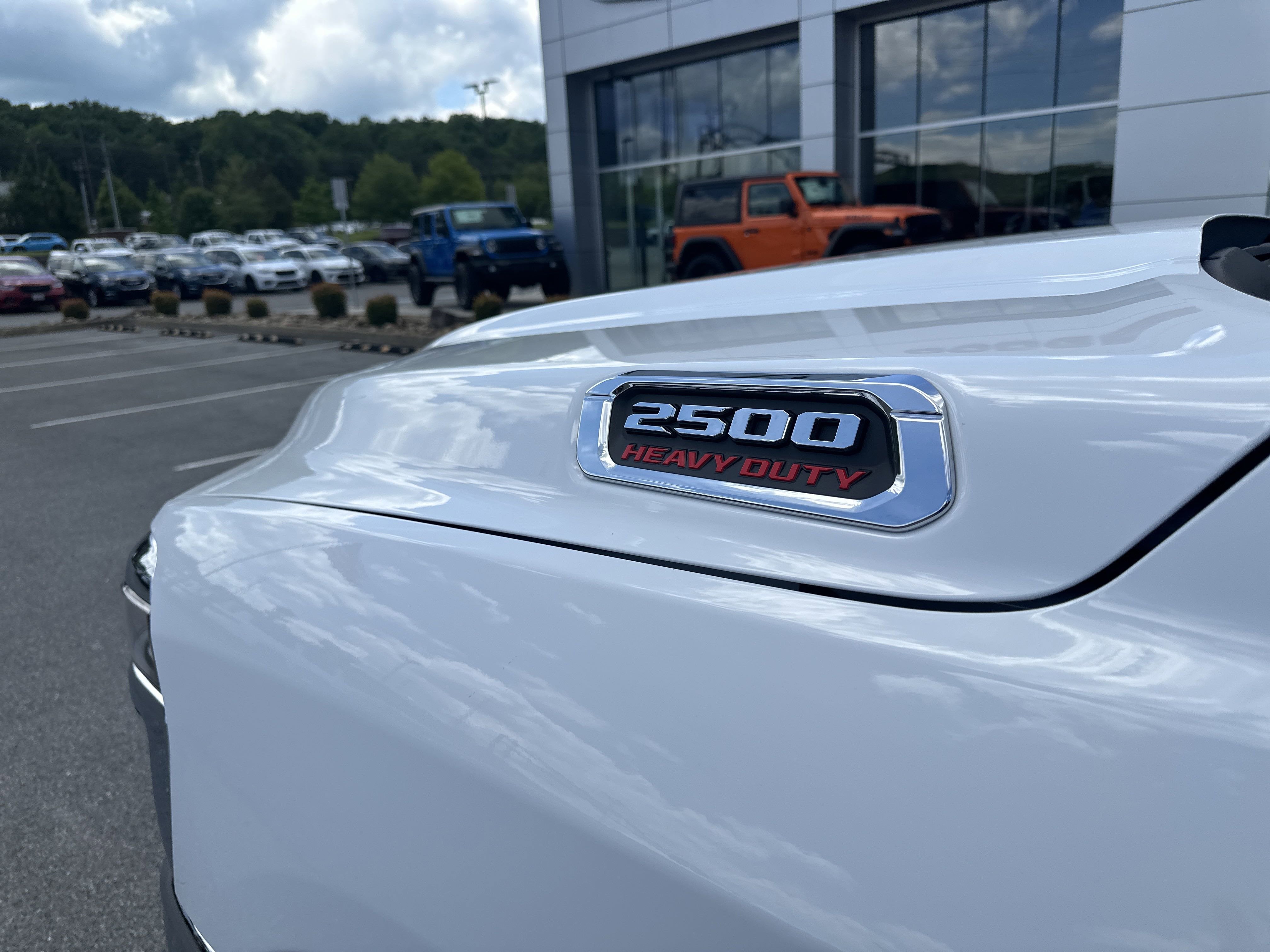 2025 RAM Ram 2500 RAM 2500 TRADESMAN CREW CAB 4X4 6'4' BOX