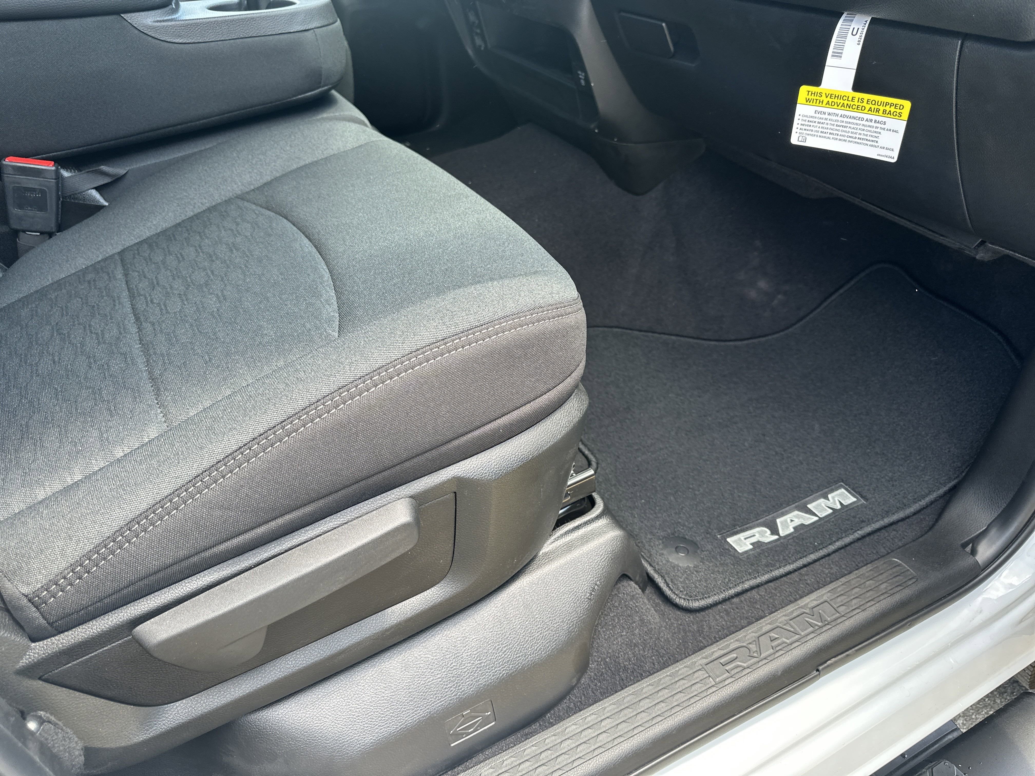 2025 RAM Ram 2500 RAM 2500 TRADESMAN CREW CAB 4X4 6'4' BOX