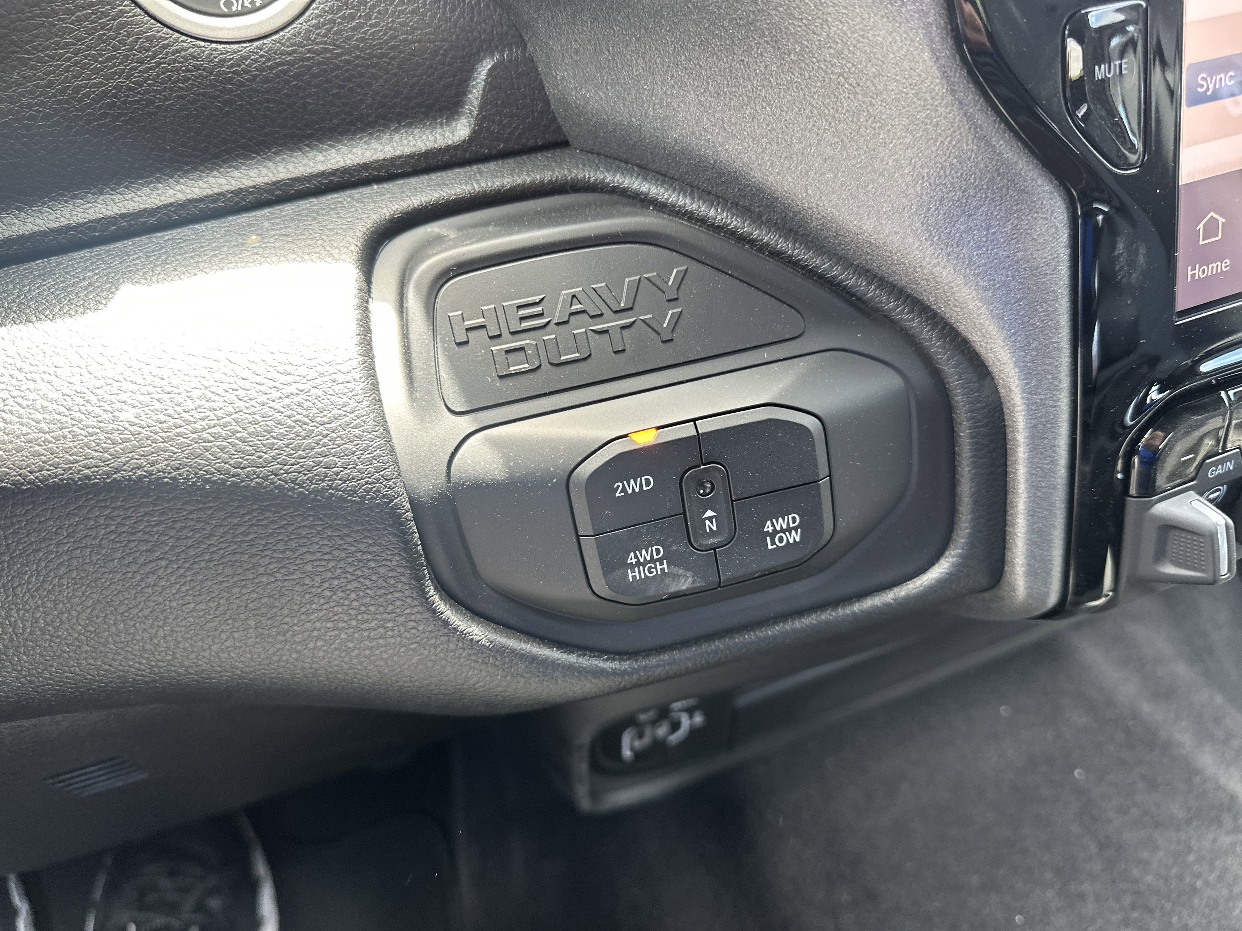 2025 RAM Ram 2500 RAM 2500 TRADESMAN CREW CAB 4X4 6'4' BOX