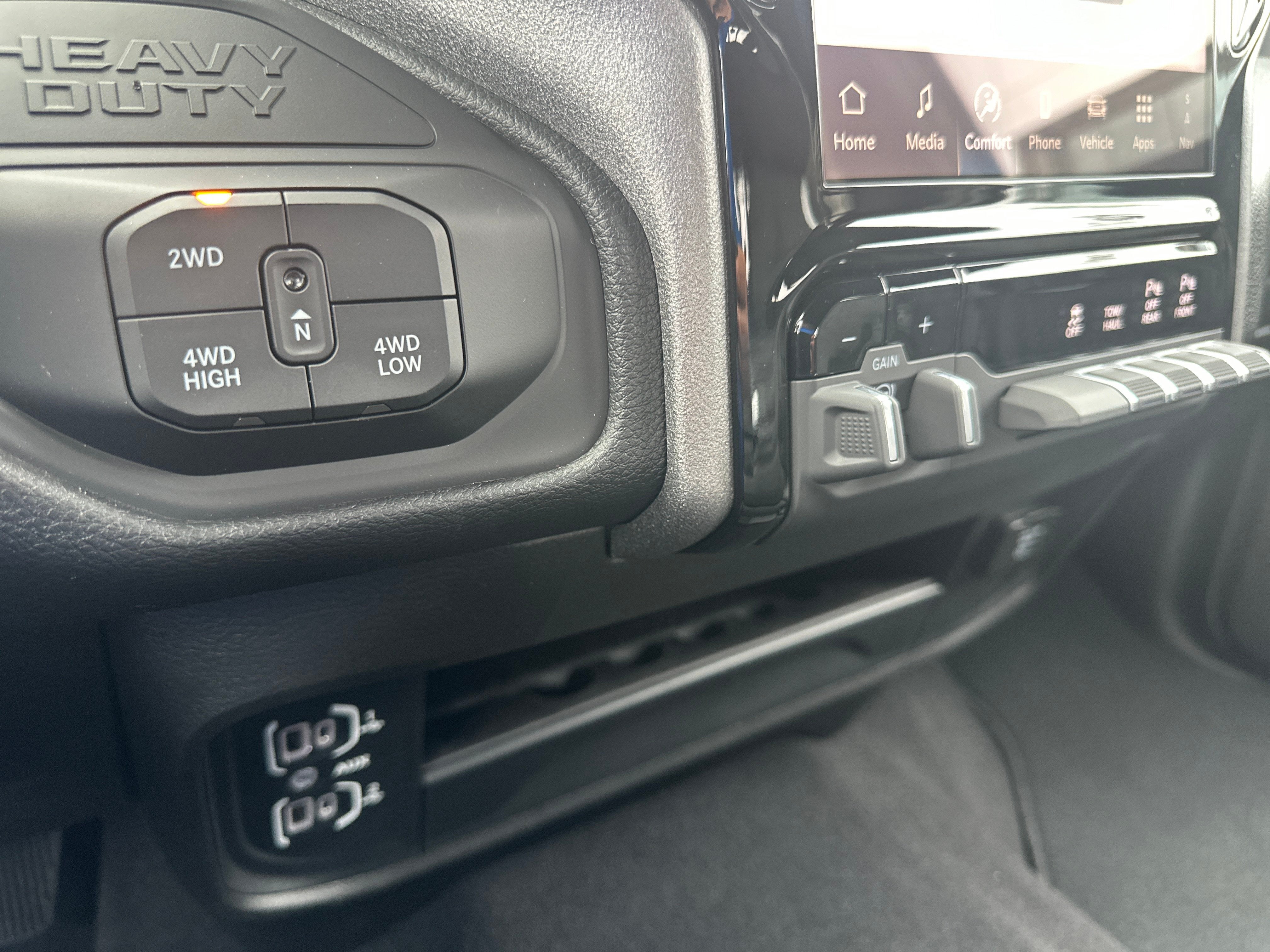 2026 RAM Ram 2500 RAM 2500 TRADESMAN CREW CAB 4X4 6'4' BOX