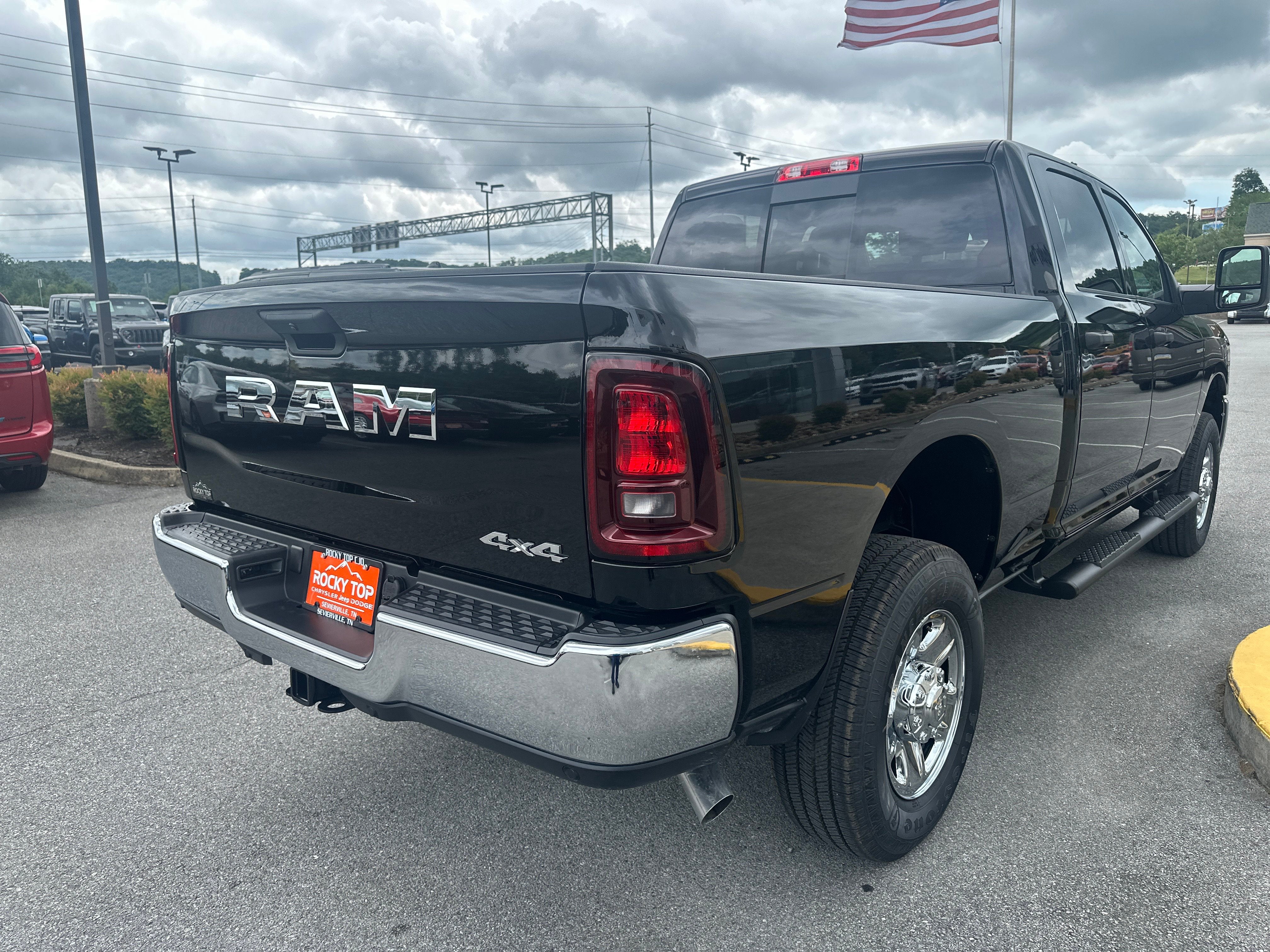 2026 RAM Ram 2500 RAM 2500 TRADESMAN CREW CAB 4X4 6'4' BOX
