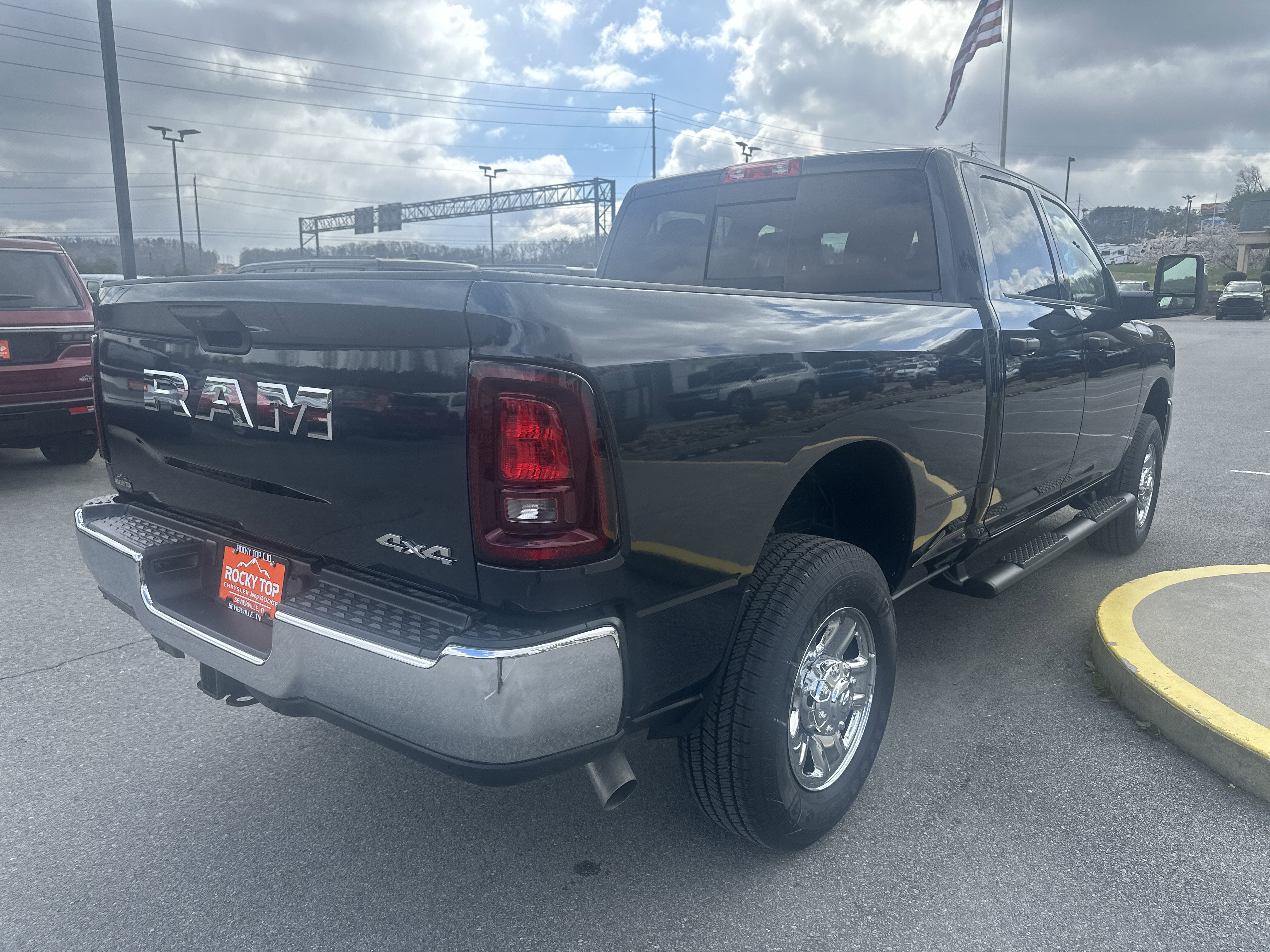 2026 RAM Ram 2500 RAM 2500 TRADESMAN CREW CAB 4X4 6'4' BOX