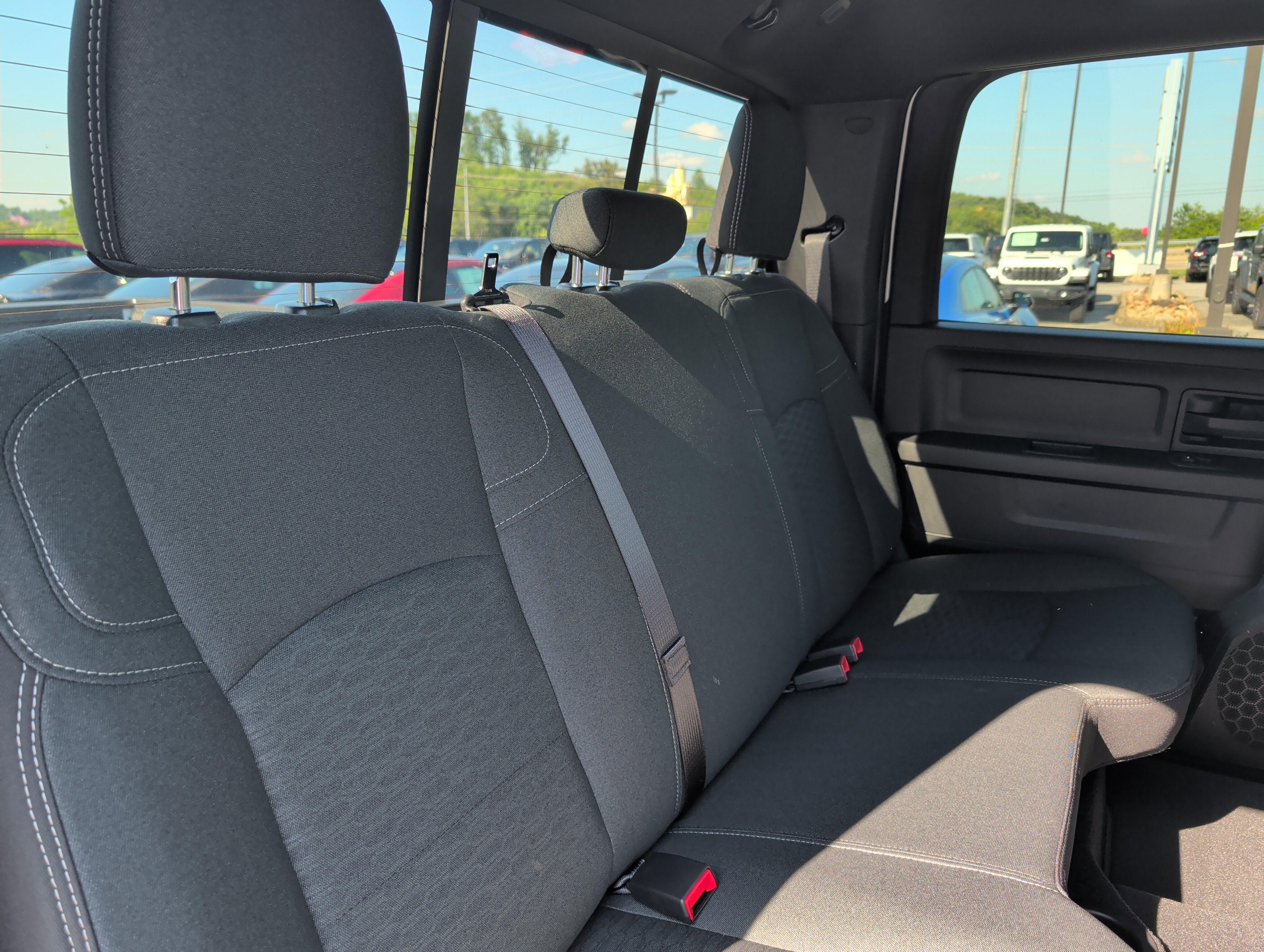 2026 RAM Ram 2500 RAM 2500 TRADESMAN CREW CAB 4X4 6'4' BOX