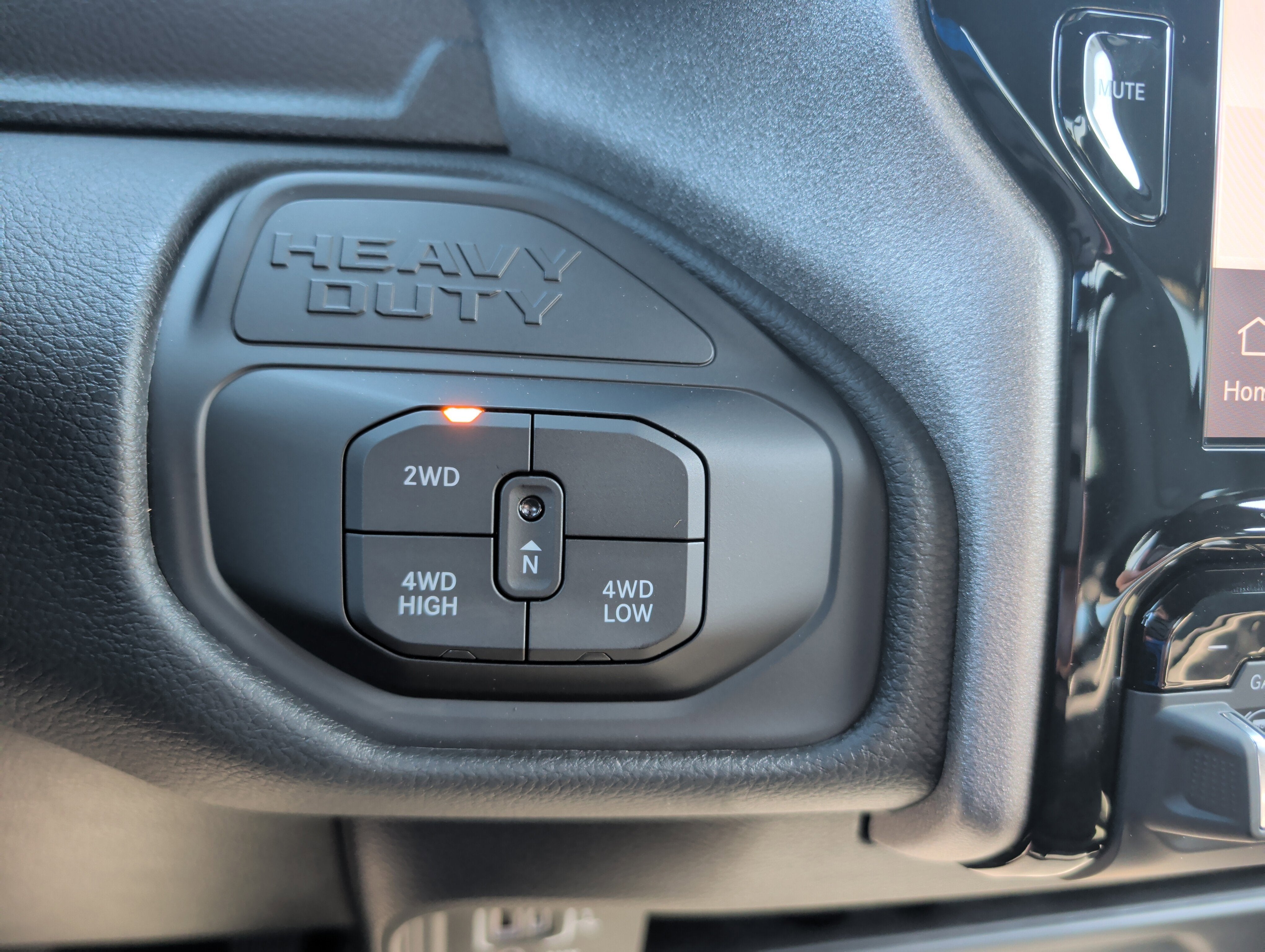 2026 RAM Ram 2500 RAM 2500 TRADESMAN CREW CAB 4X4 6'4' BOX